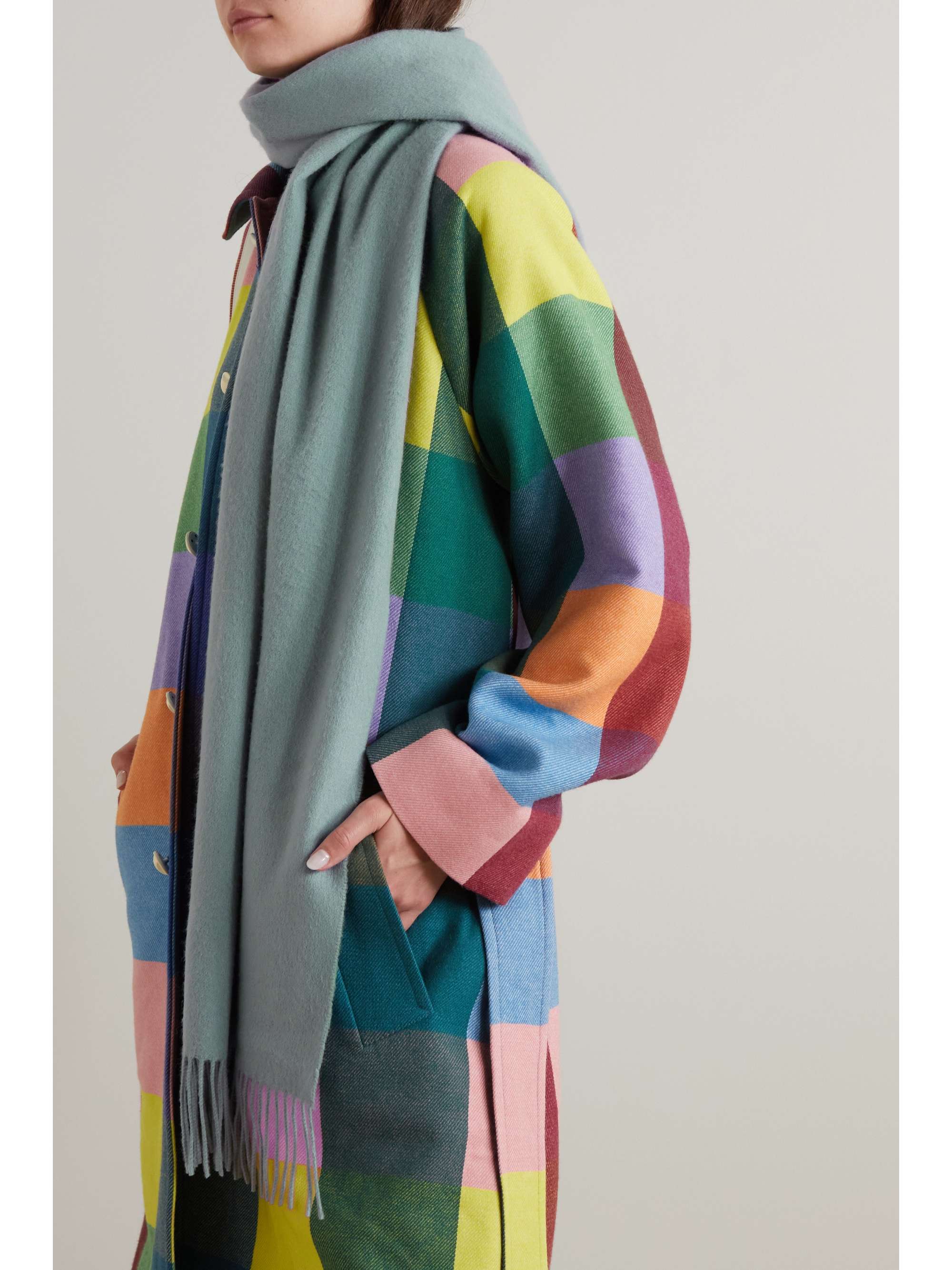 JOHNSTONS OF ELGIN Fringed cashmere scarf NETAPORTER