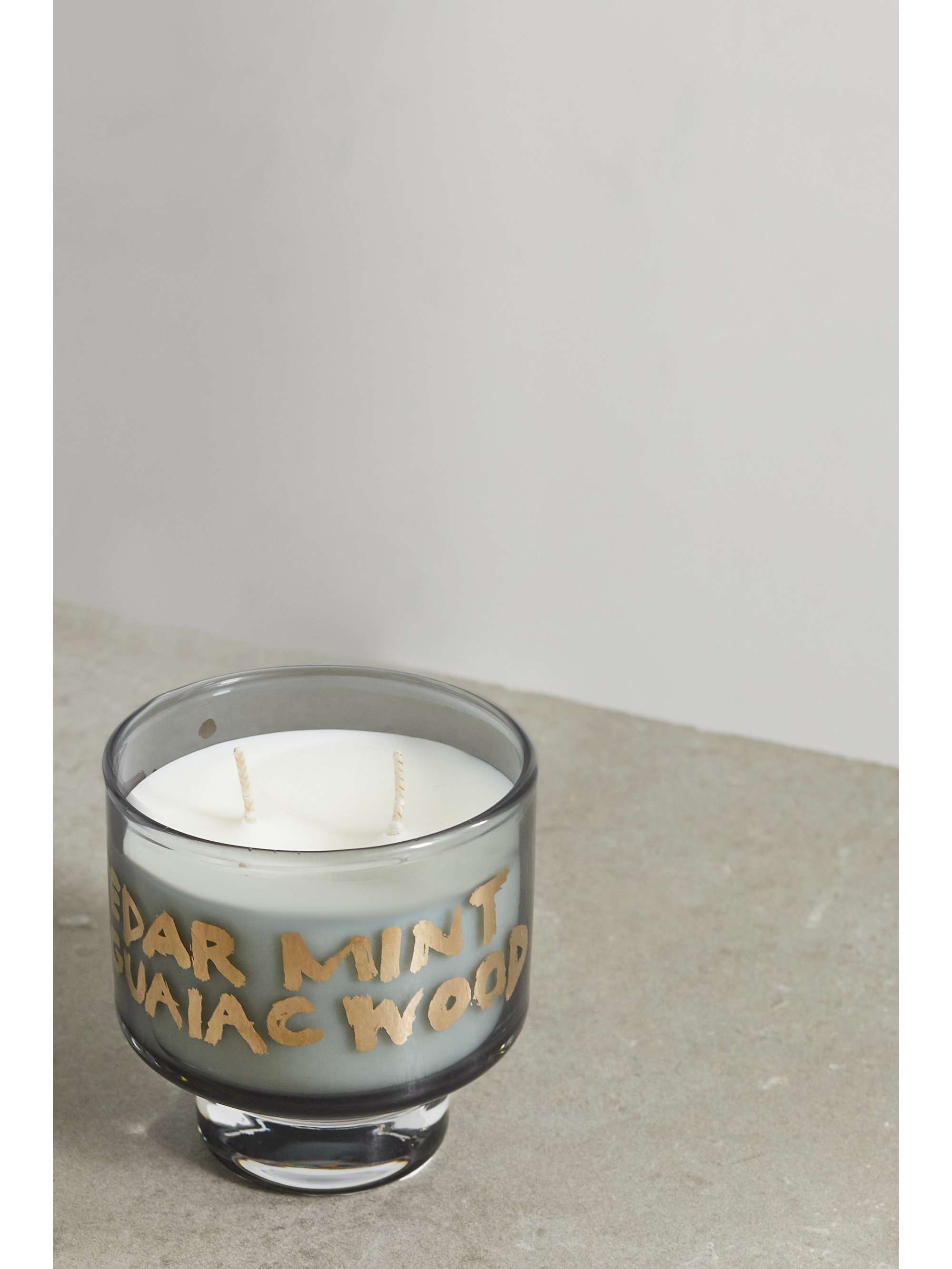 TOM DIXON Twenty Elements medium scented candle Earth, 700g NETA