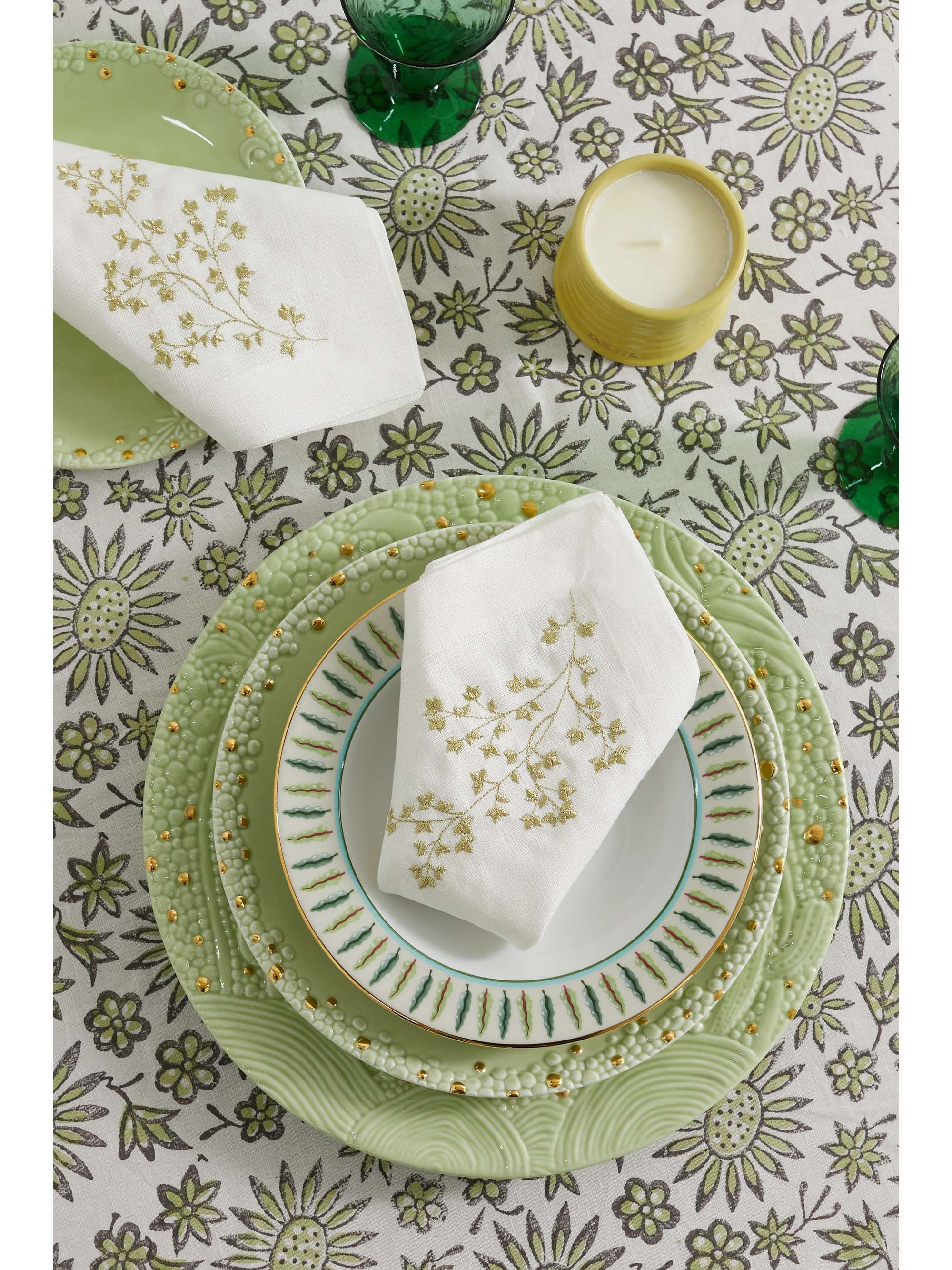 MAISON MARGAUX Anise cotton and linen-blend tablecloth and Victoria set of eight linen napkins