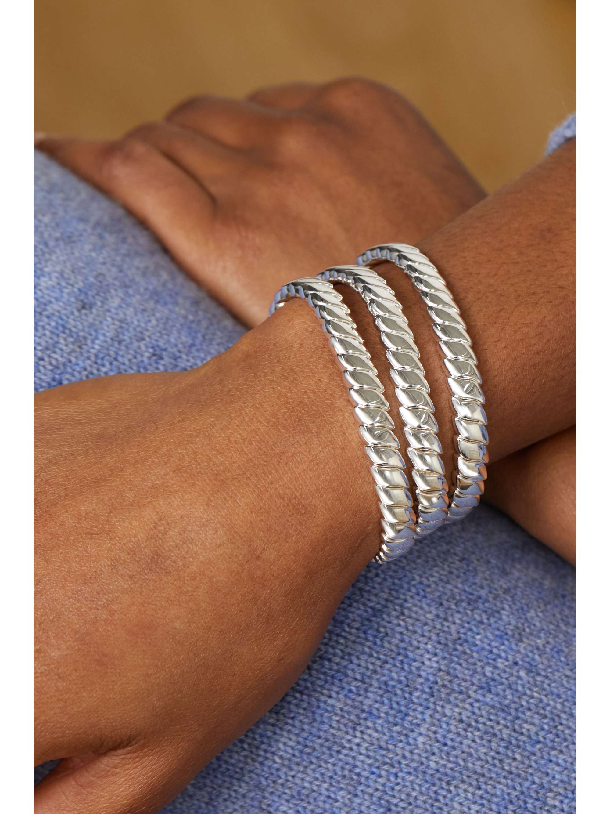 ROXANNE ASSOULIN Smooth Moves set of three silver-tone bracelets