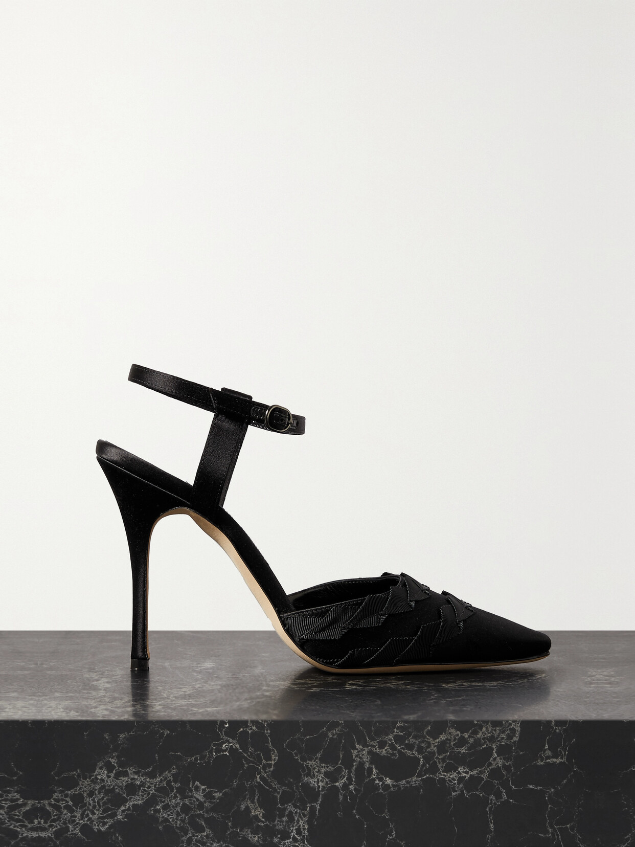 Manolo Blahnik - Ayma 105 Grosgrain-trimmed Satin Pumps - Black