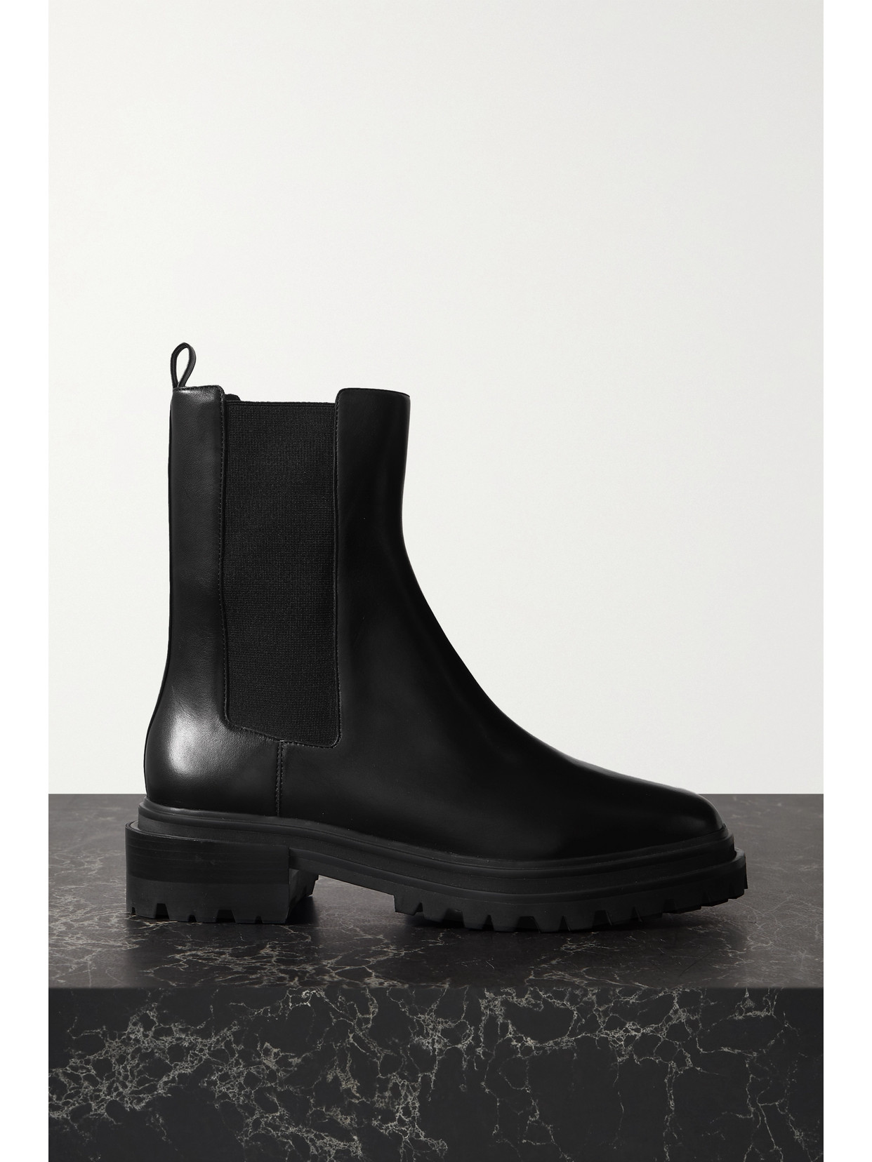 Porte & Paire - Leather Chelsea Boots - Black