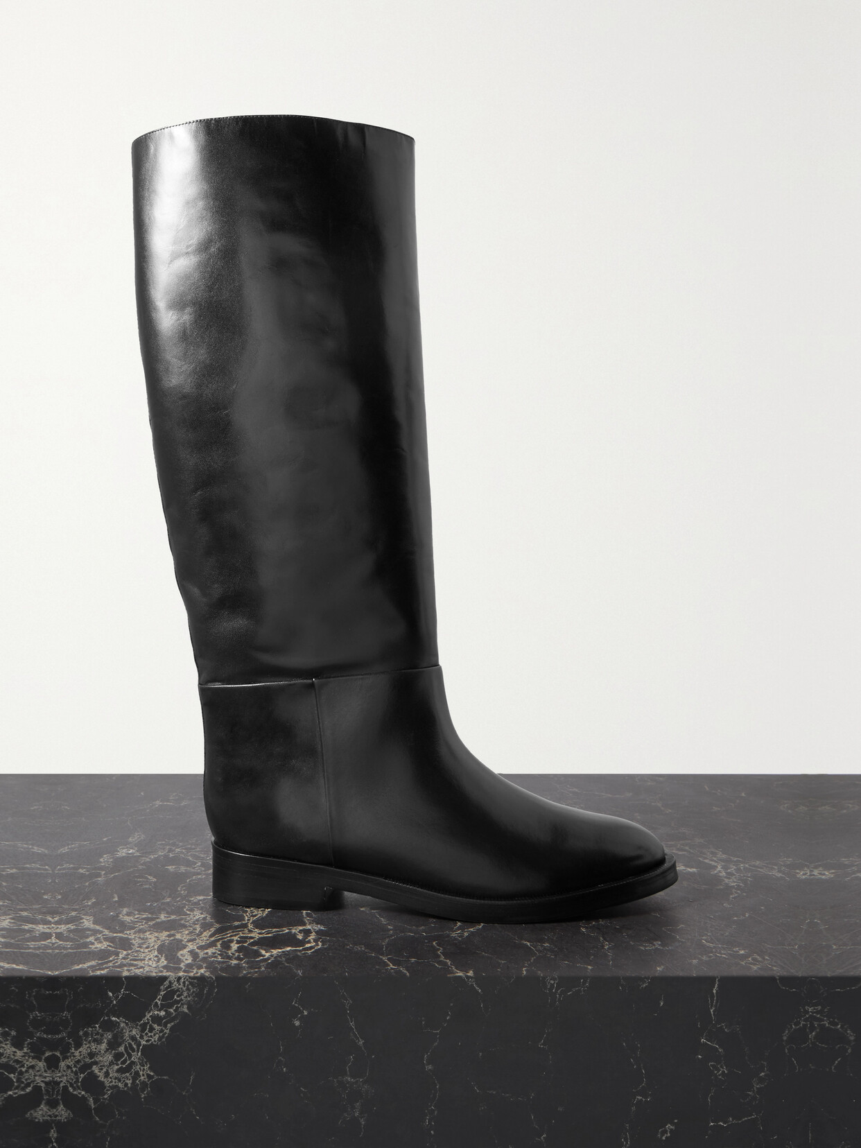 Porte & Paire - Glossed-leather Knee Boots - Black