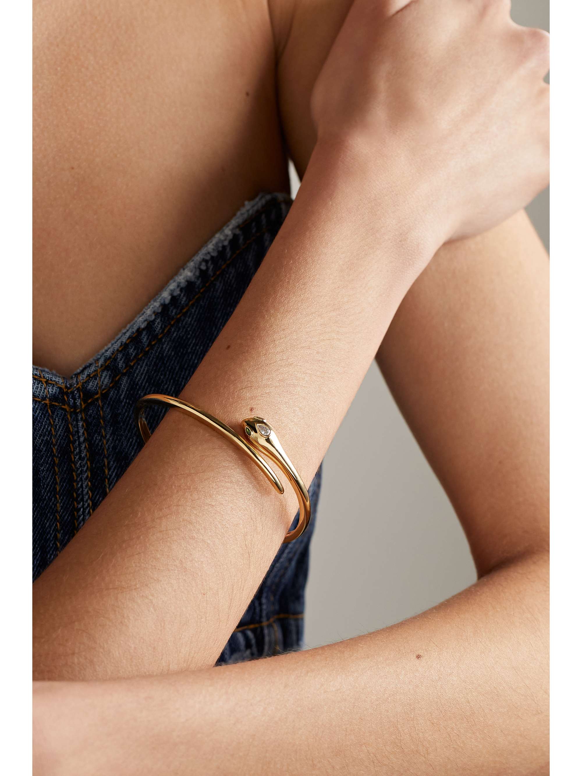 ANITA KO Snake Coil 18-karat gold, diamond and emerald bracelet