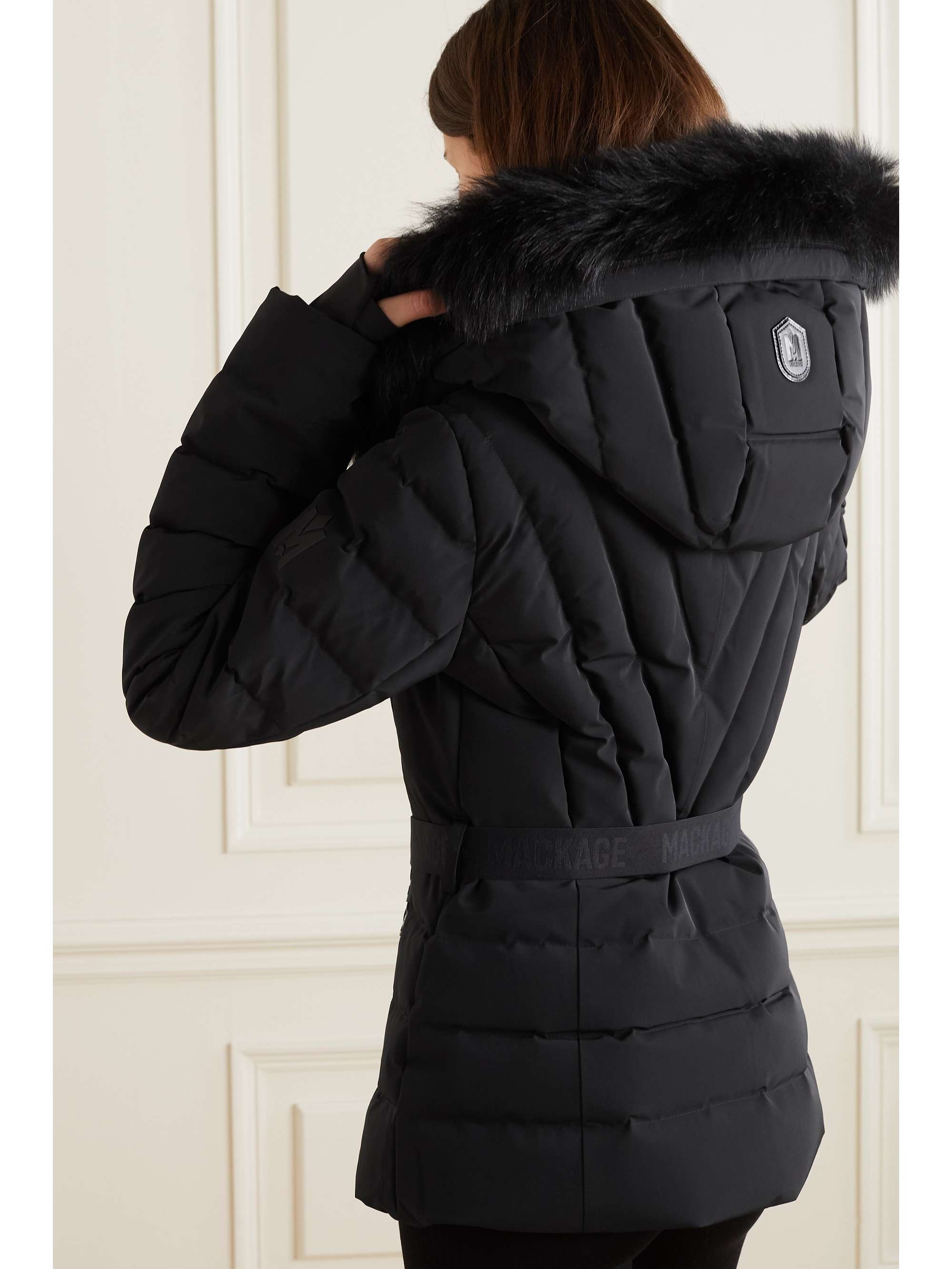 MACKAGE 