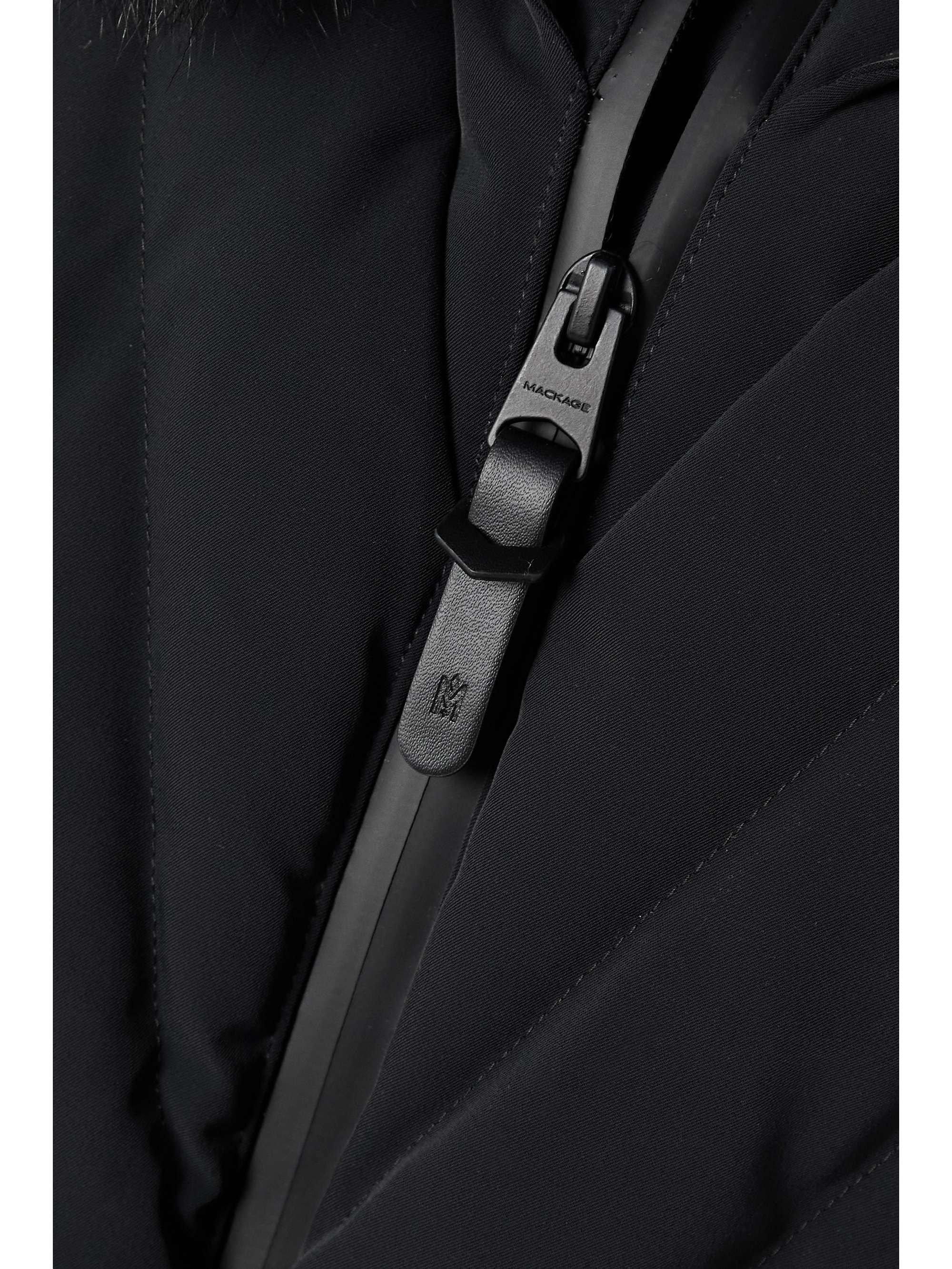 MACKAGE 