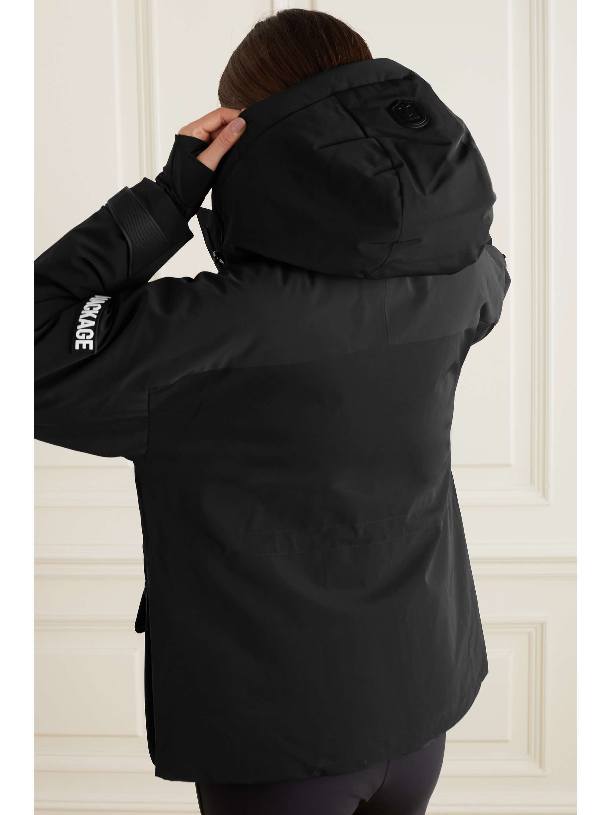 MACKAGE 