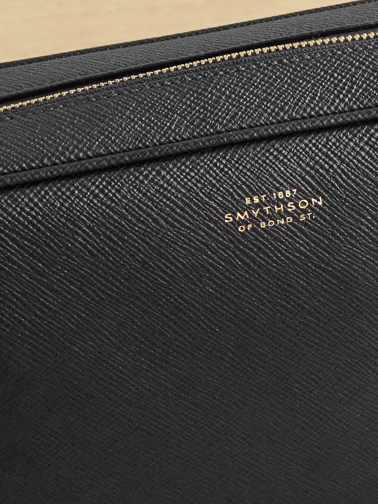 Smythson Panama Organiser Tech Textured-leather Pouch In Black