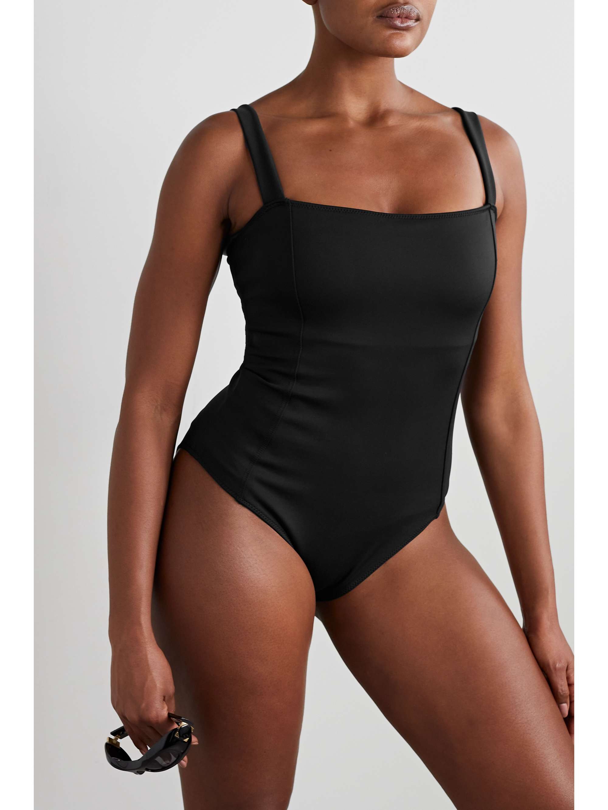 16 Underwire Swimsuits That Are Equally Supportive and Fashionable