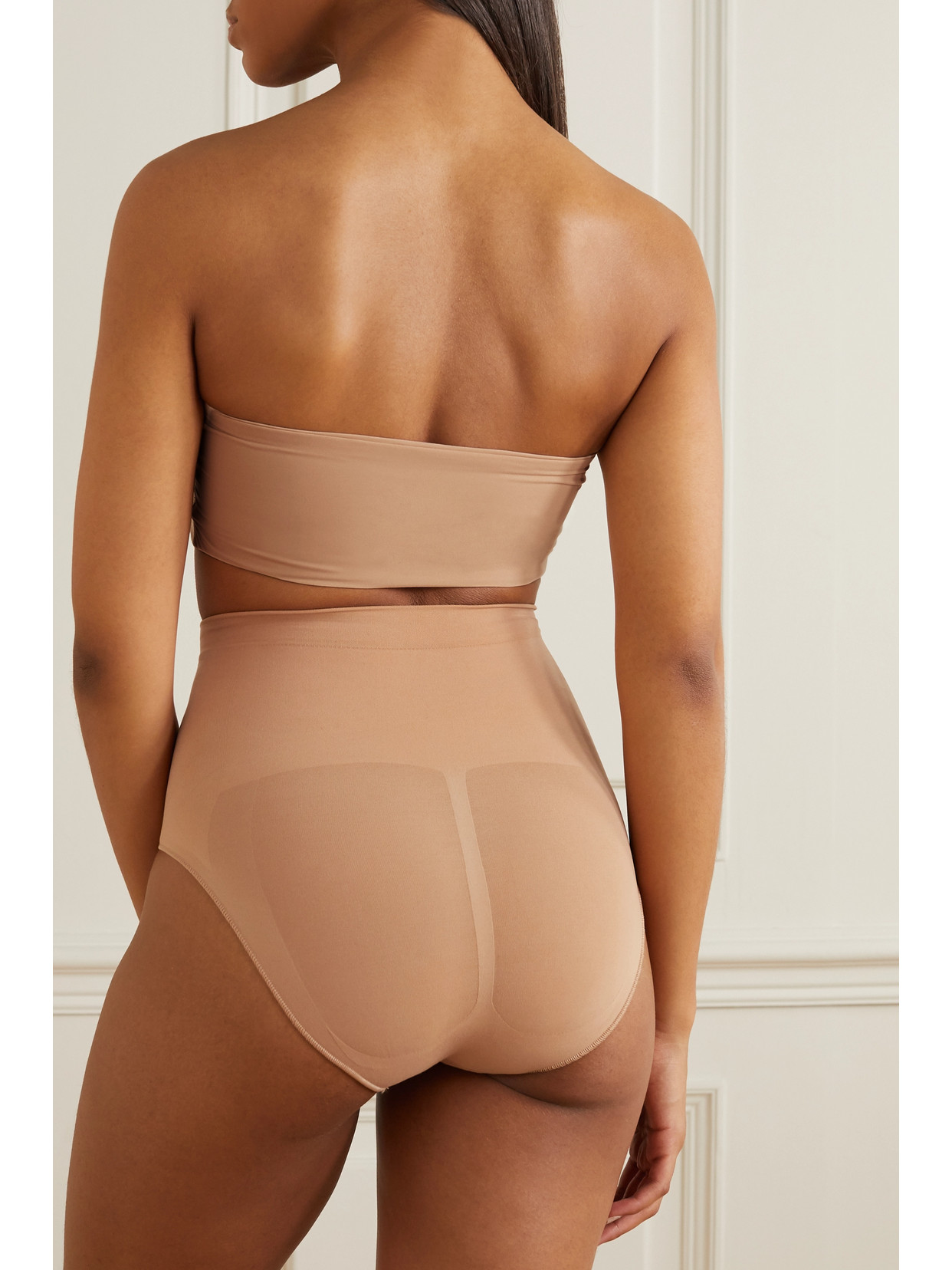 Skims Fits Everybody Bandeau Bra In Brown