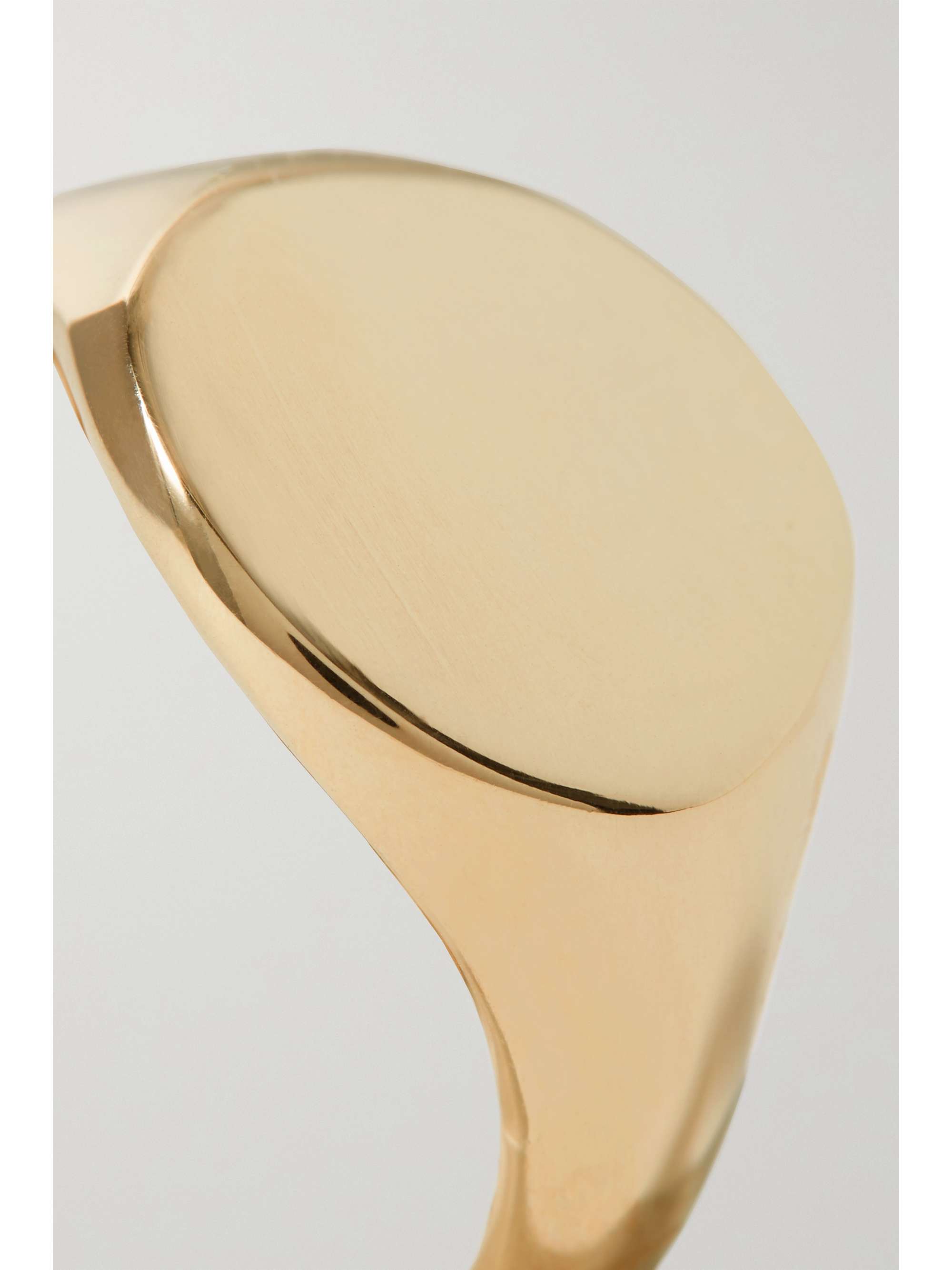 LOREN STEWART Baby 14-karat gold signet ring