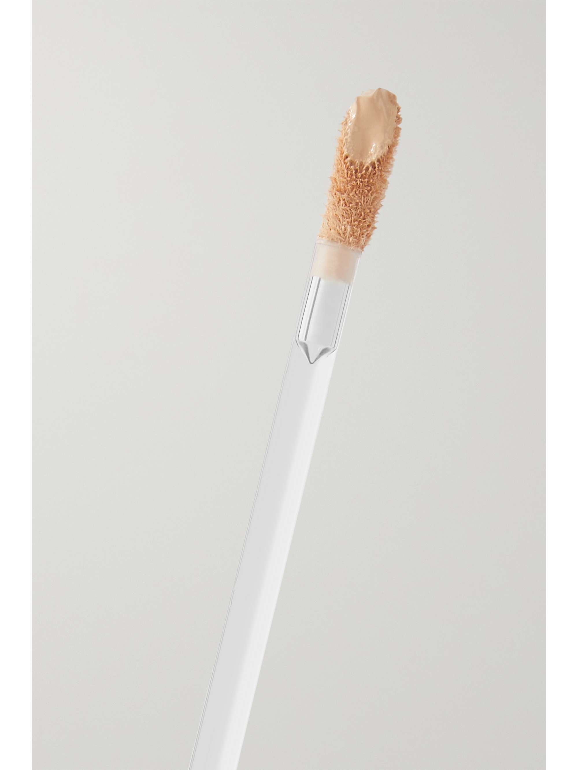 CHARLOTTE TILBURY Beautiful Skin Radiant Concealer - 13 Deep