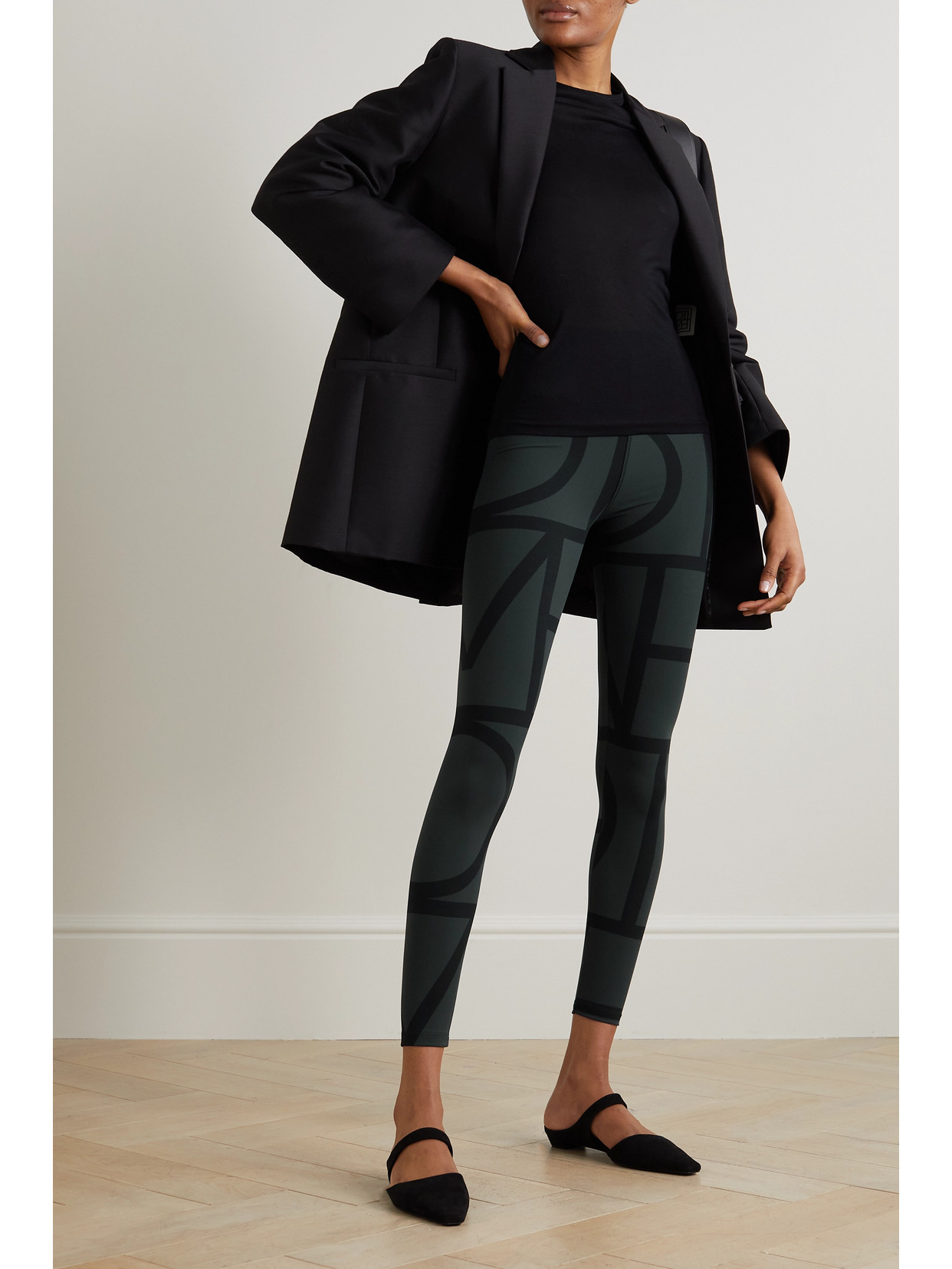 Totême Monogram-print Jersey Leggings In Black
