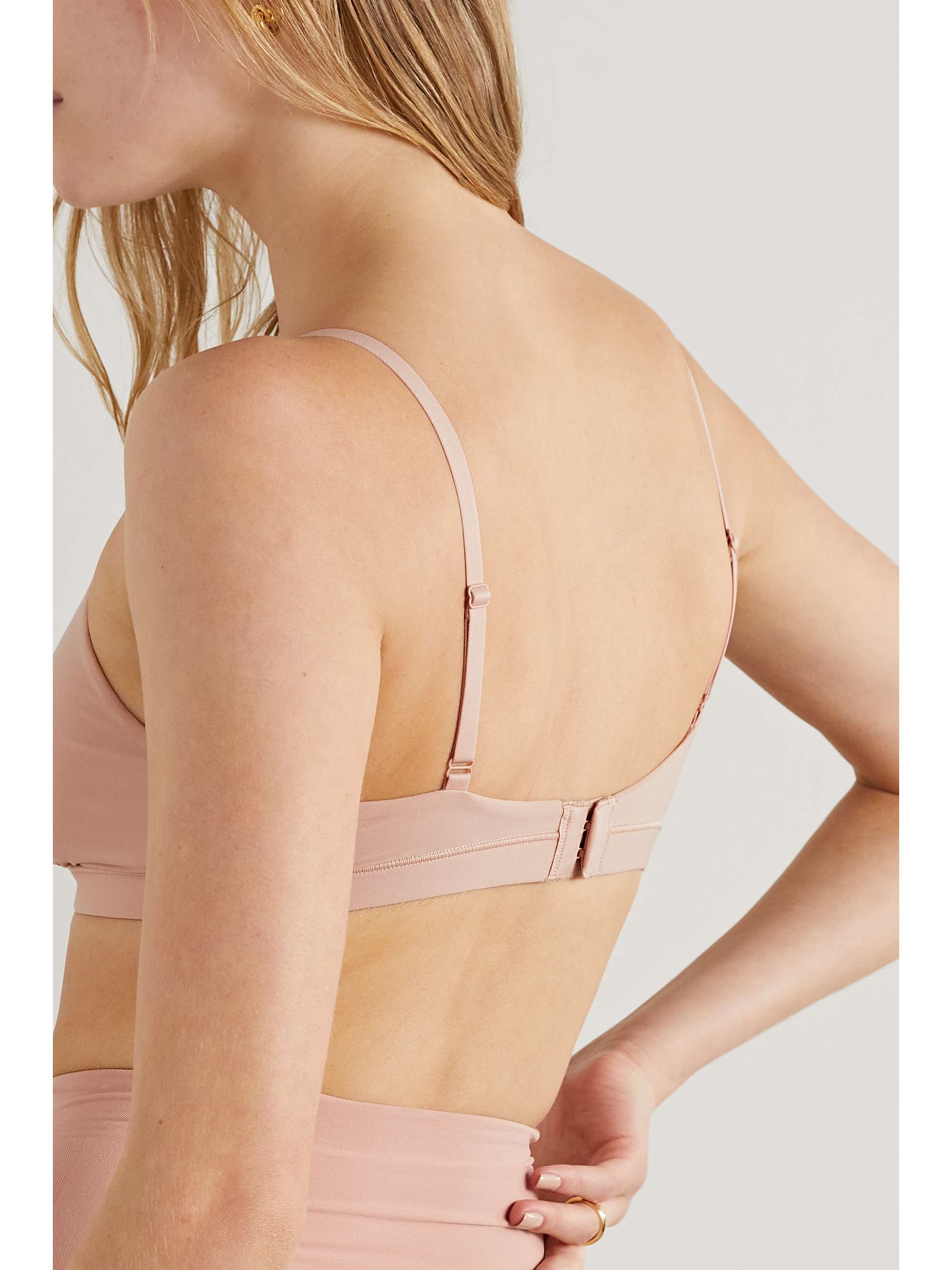 SKIMS Fits Everybody wrap-effect triangle bralette - Sienna