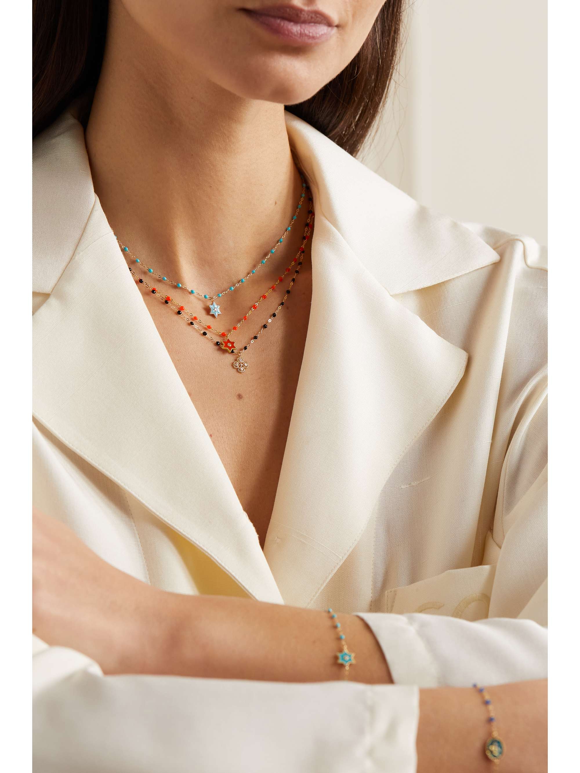 GIGI CLOZEAU Classic Gigi Star Kette aus 18 Karat Gold mit Diamant und Details aus Harz