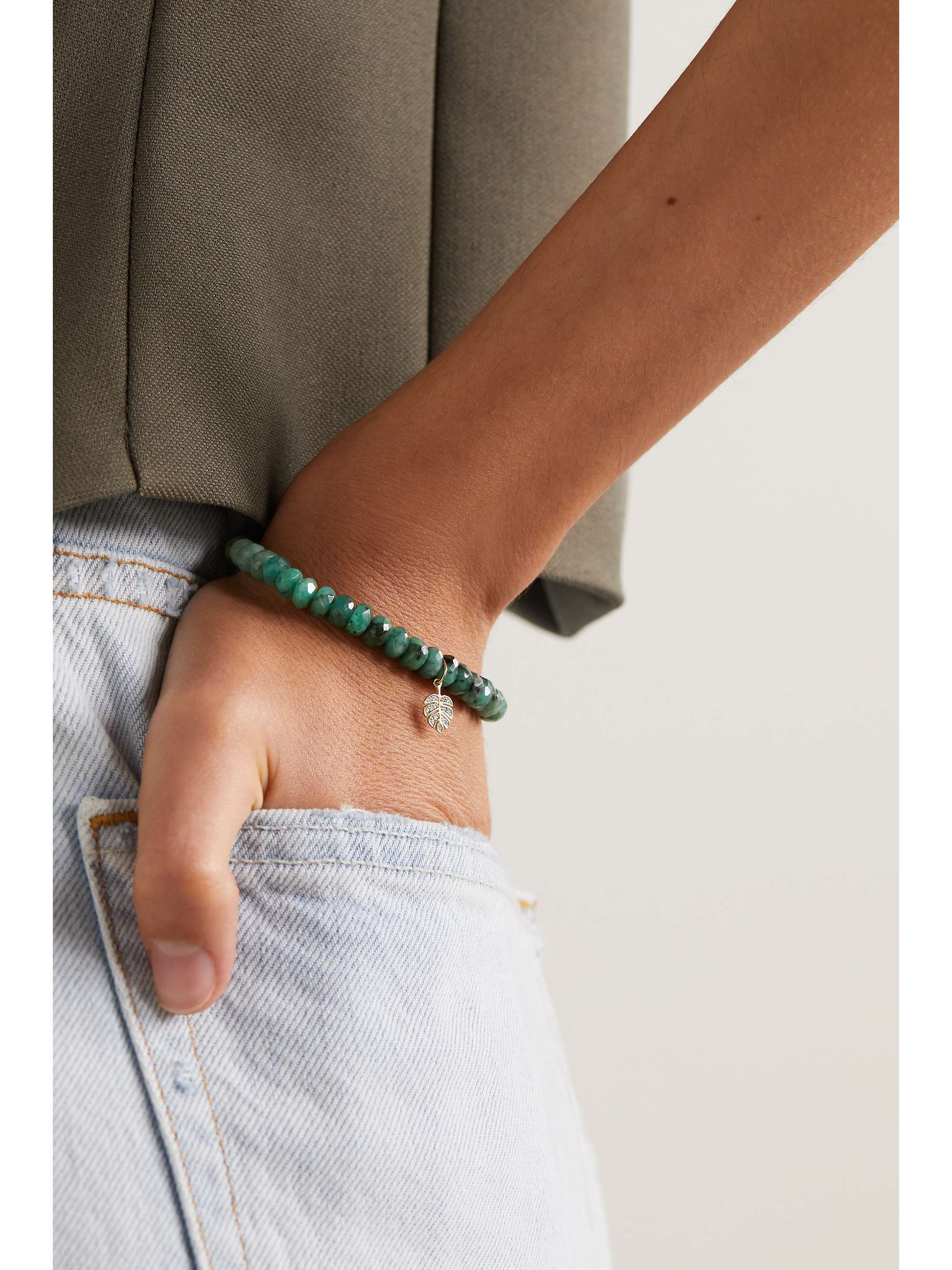 SYDNEY EVAN Tiny Monstera Leaf 14-karat gold, emerald and diamond bracelet