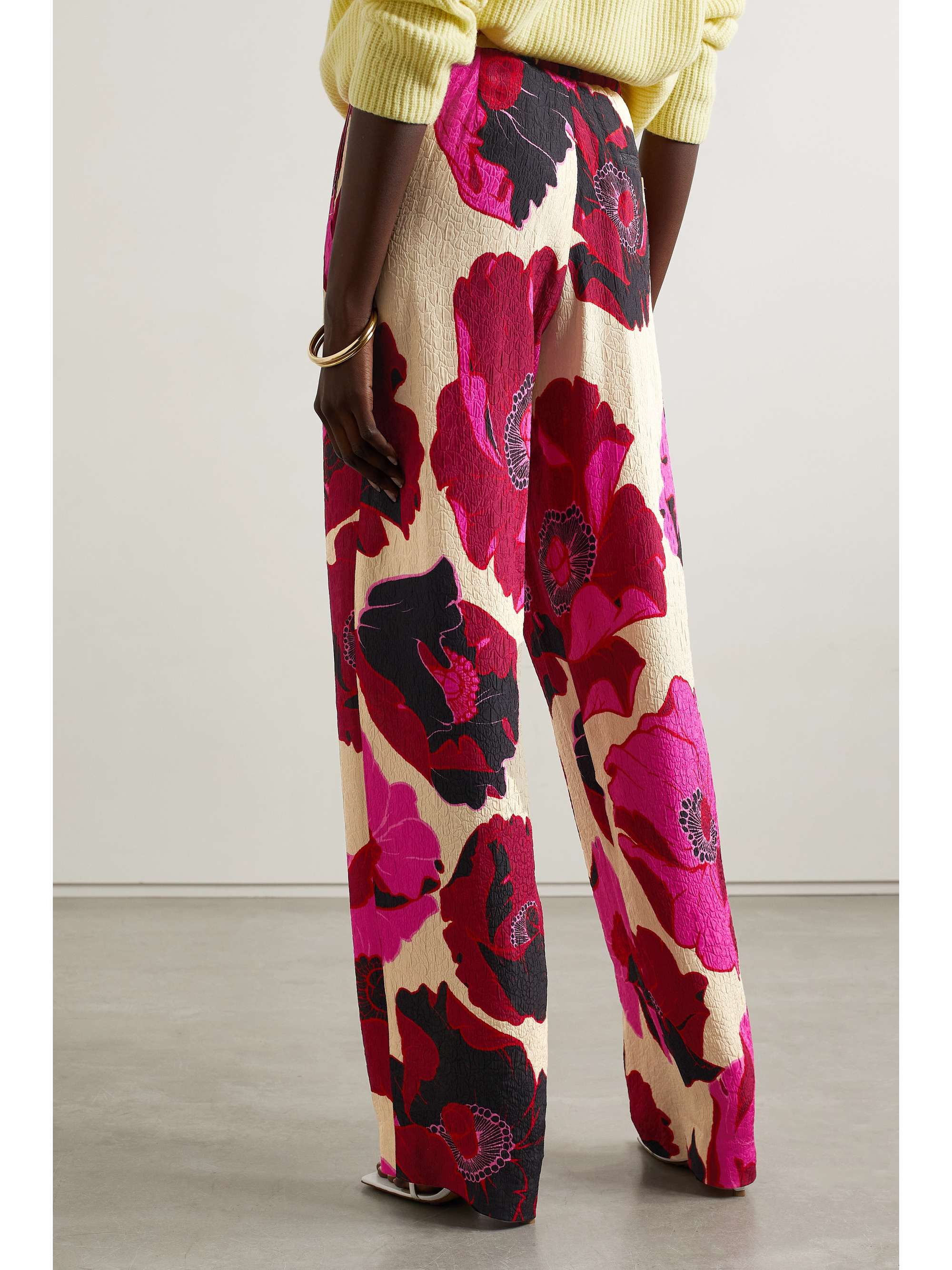 Dries Van Notenのブラック ワイド タックパンツがセール中