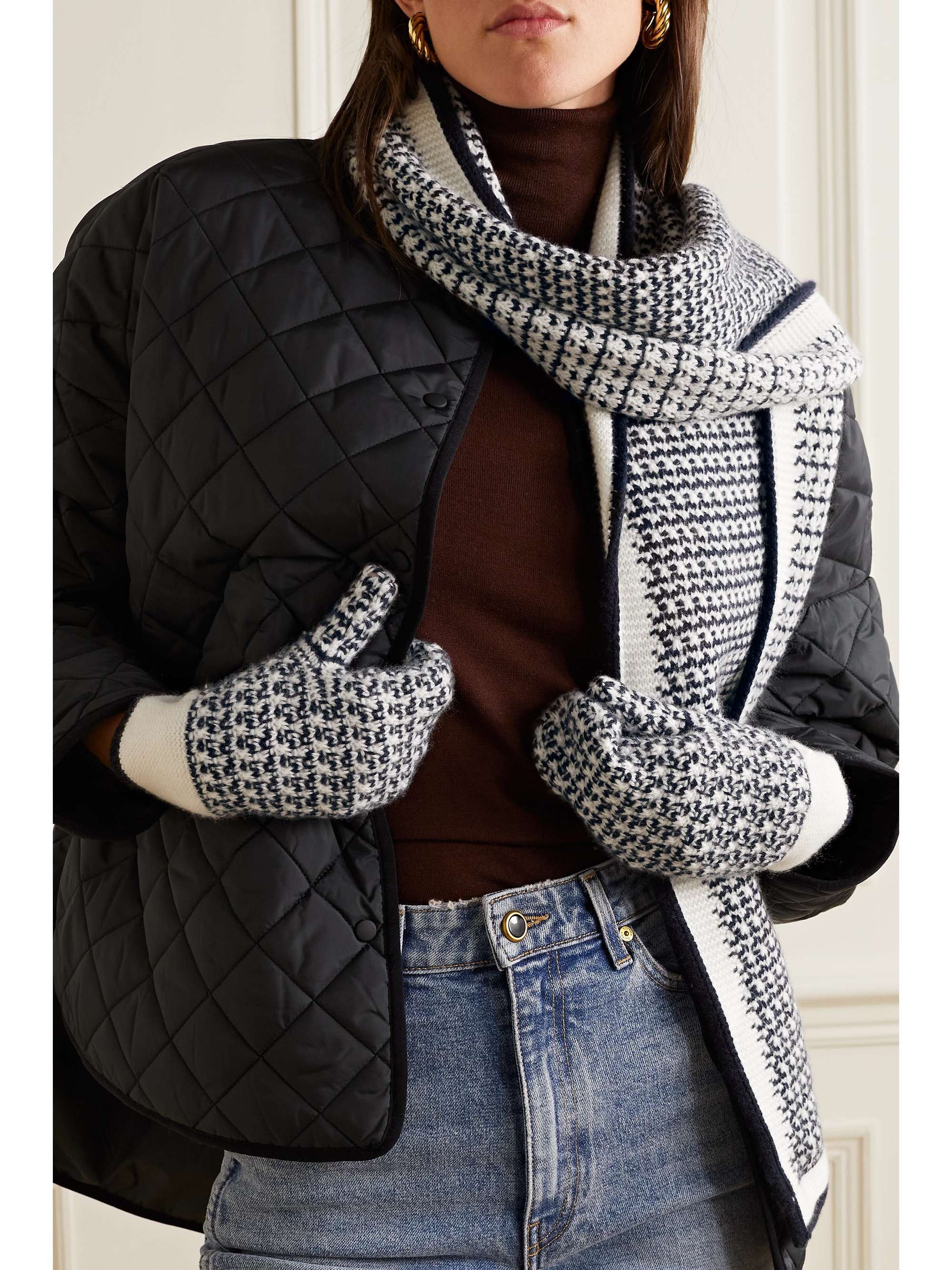 ARCH4 Niseko cashmere-jacquard mittens