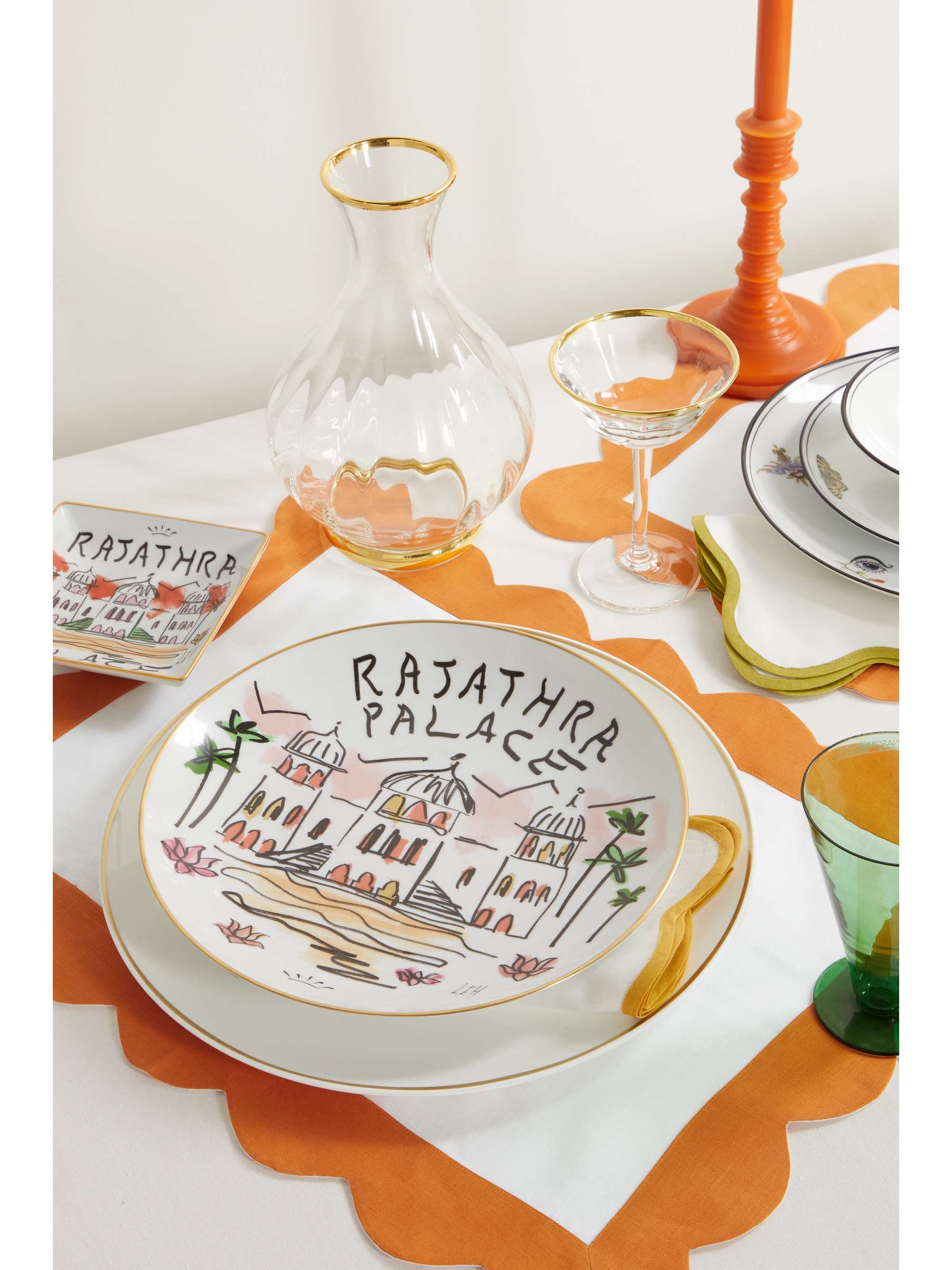 ANGELA WICKSTEAD Rapallo set of four scalloped linen placemats NETAPORTER