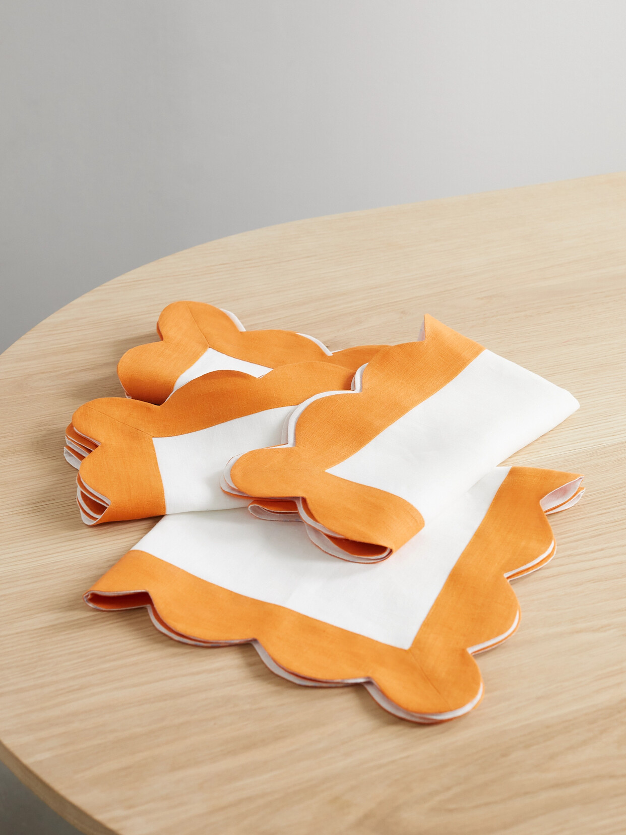 ANGELA WICKSTEAD - Rapallo Set Of Four Scalloped Linen Napkins - Orange