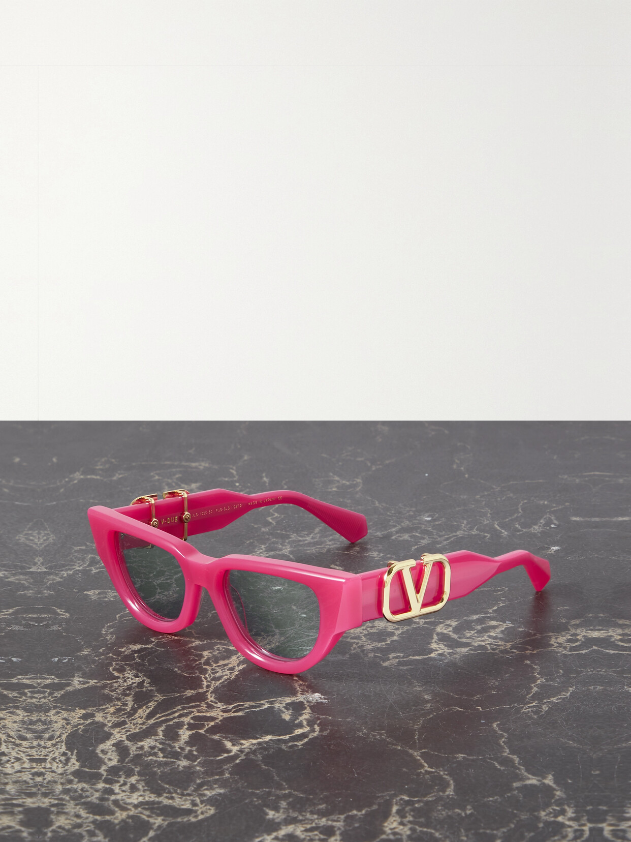 Valentino Garavani - Cat-eye Acetate Sunglasses - Pink