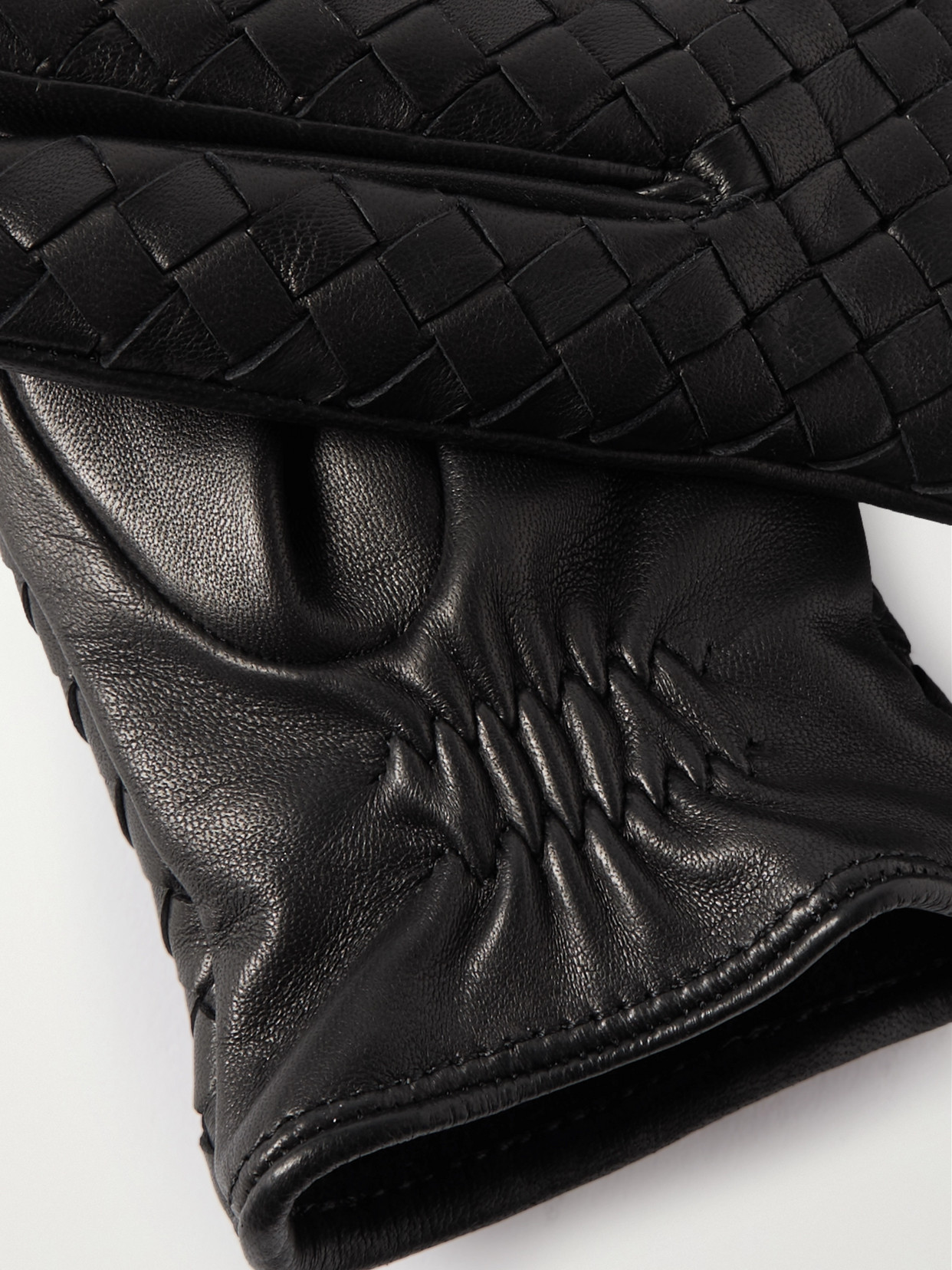 Bottega Veneta Black Leather Gloves With Intrecciato Pattern In Black