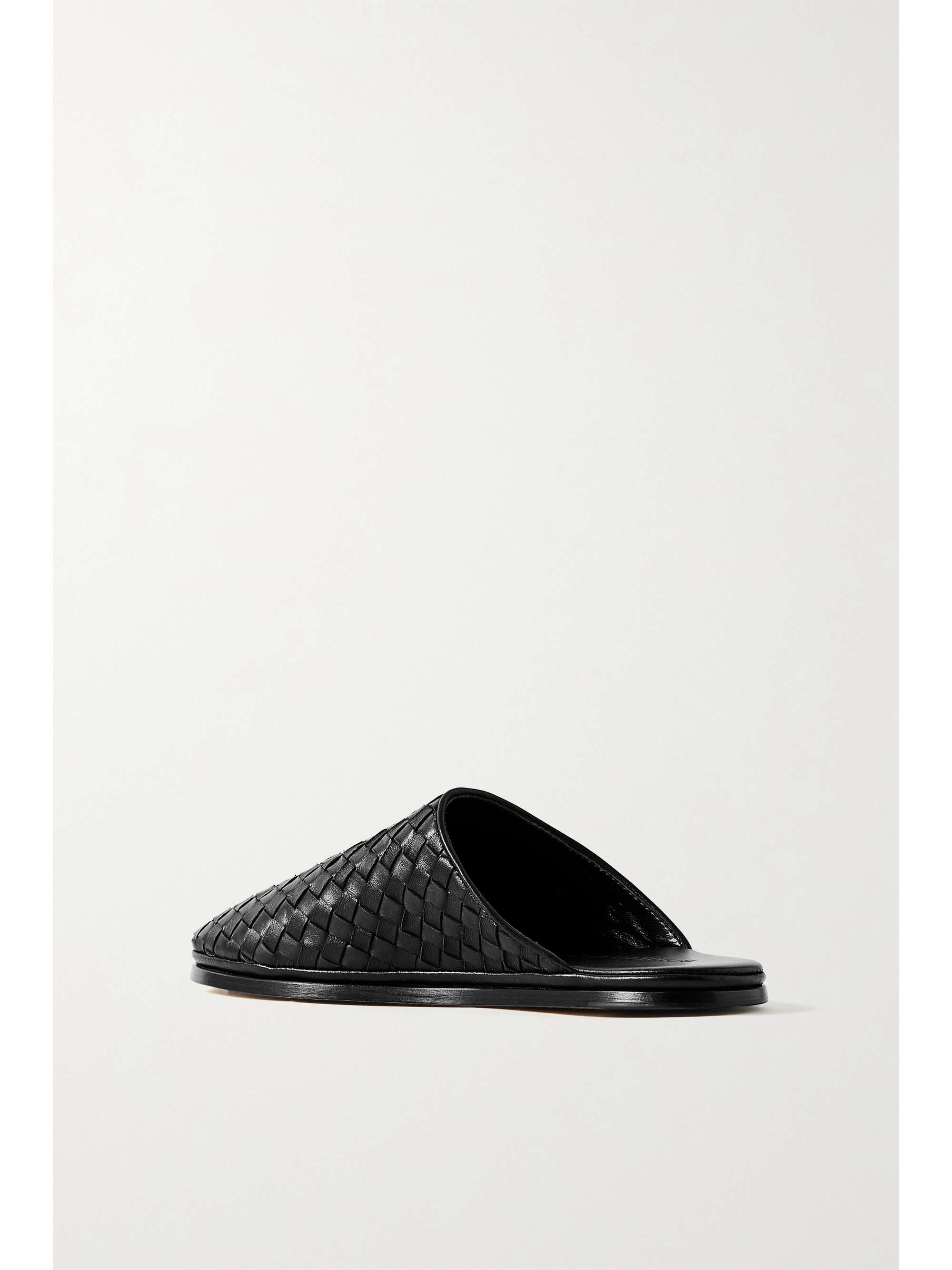 BOTTEGA VENETA Intrecciato leather slippers