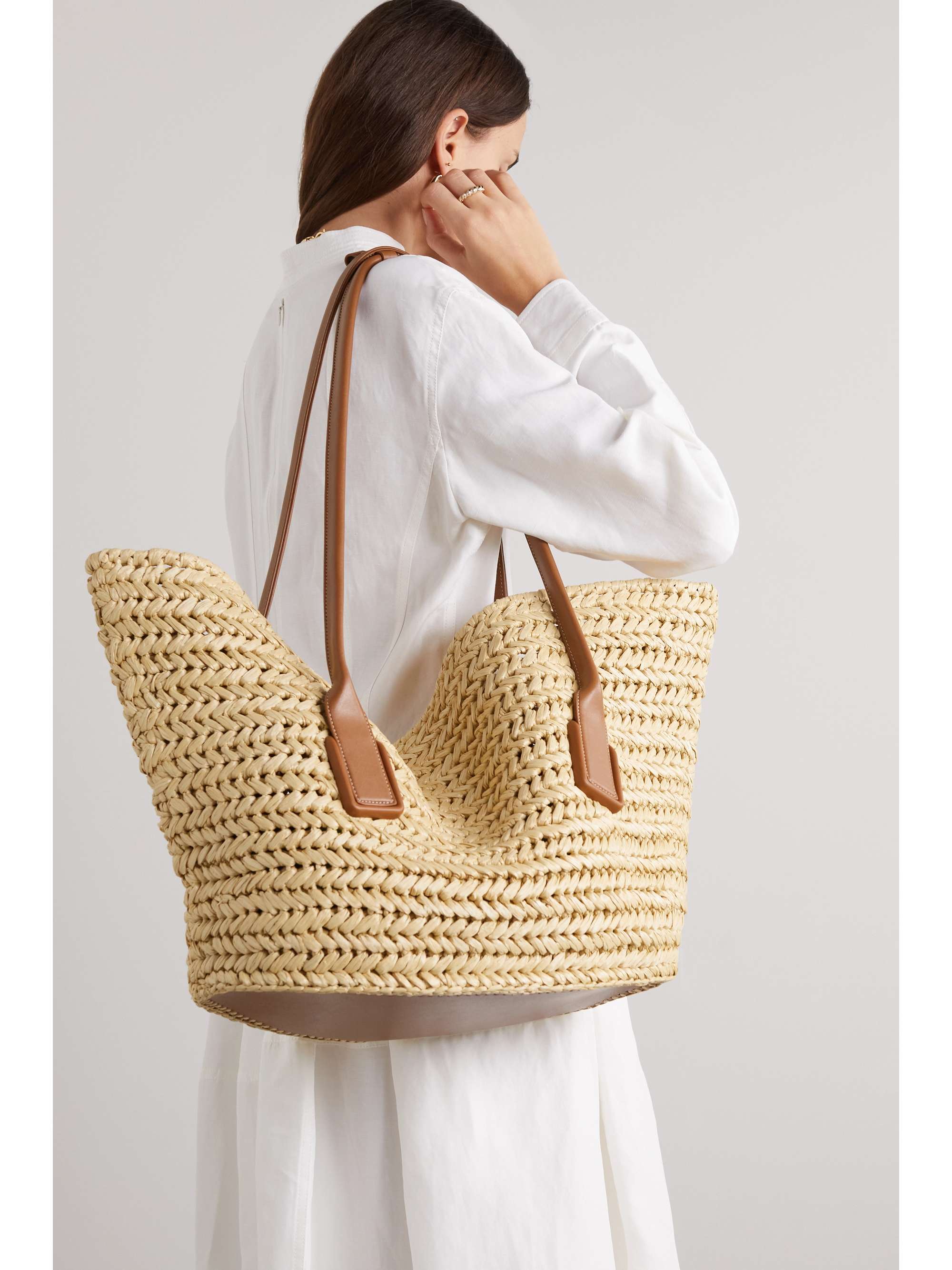 Raffia tote