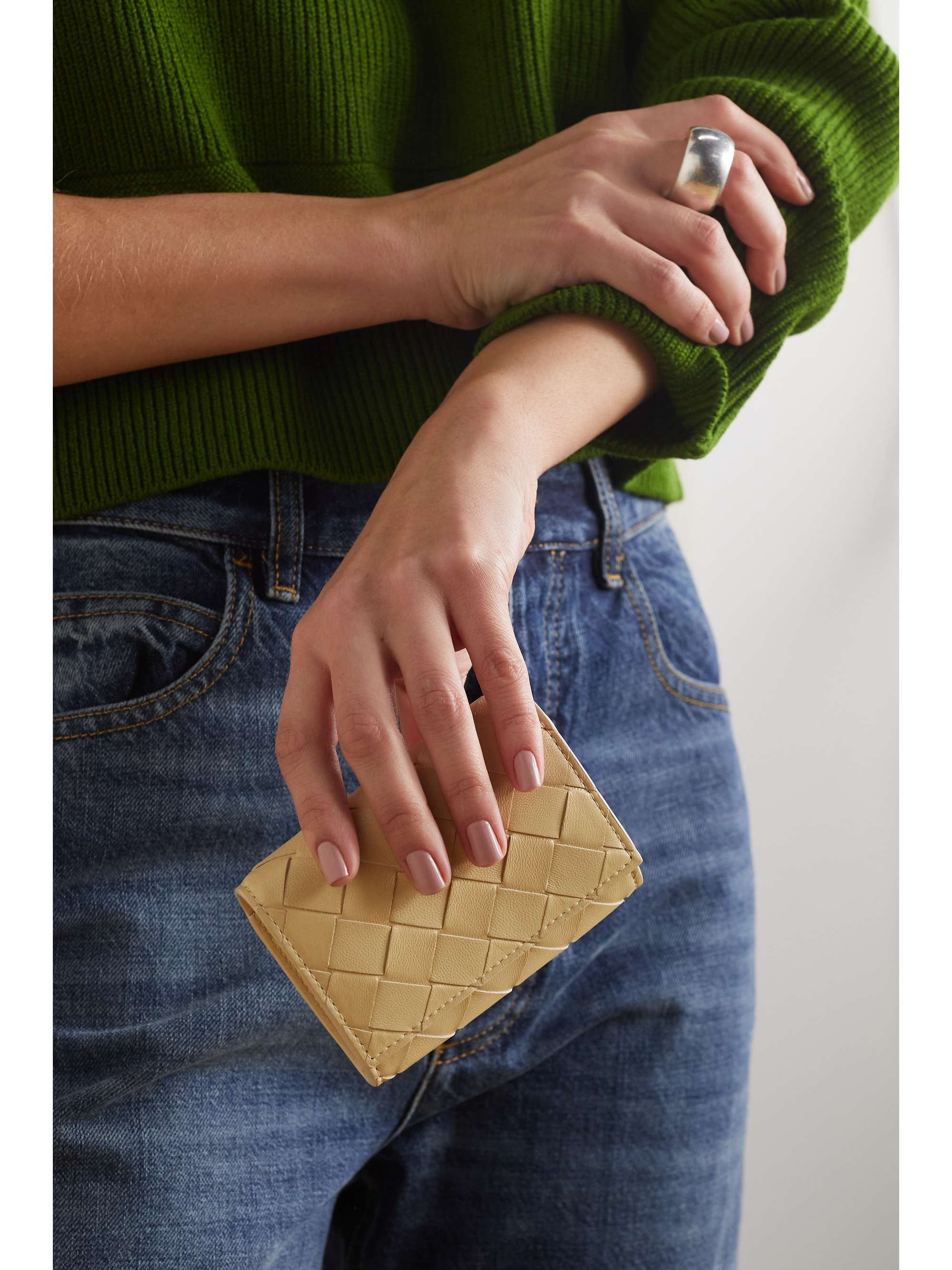 BOTTEGA VENETA Intrecciato leather wallet