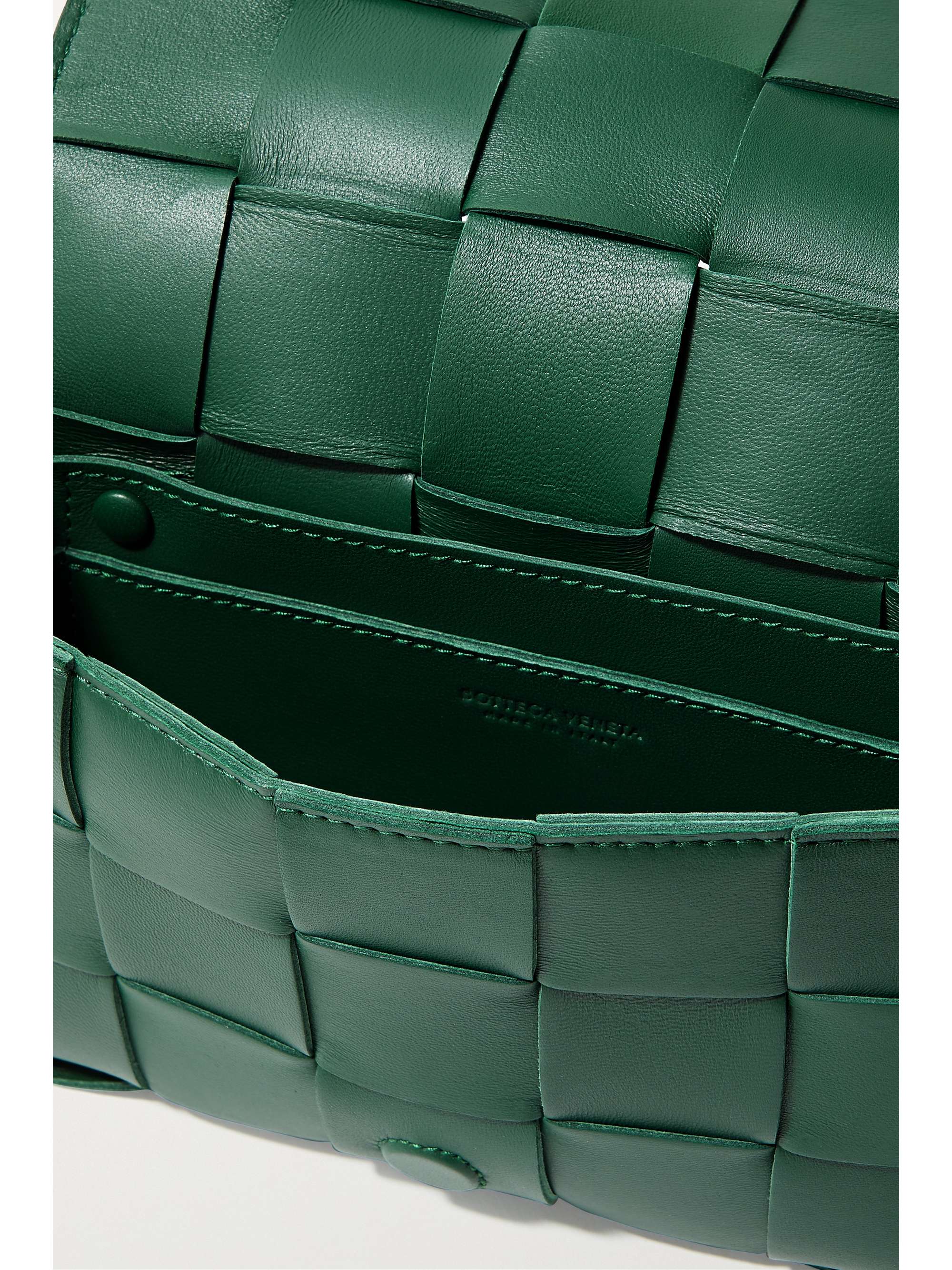 BOTTEGA VENETA Cassette small intrecciato leather shoulder bag