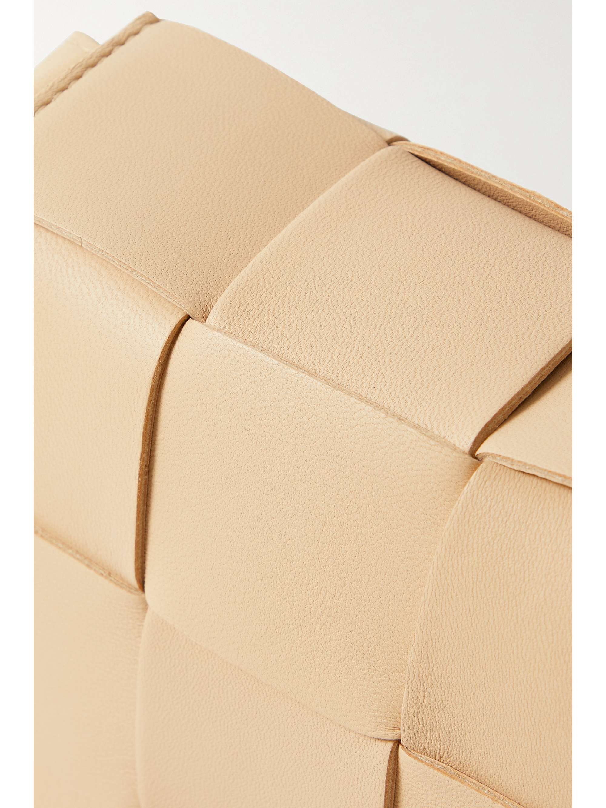 BOTTEGA VENETA Cassette intrecciato leather shoulder bag