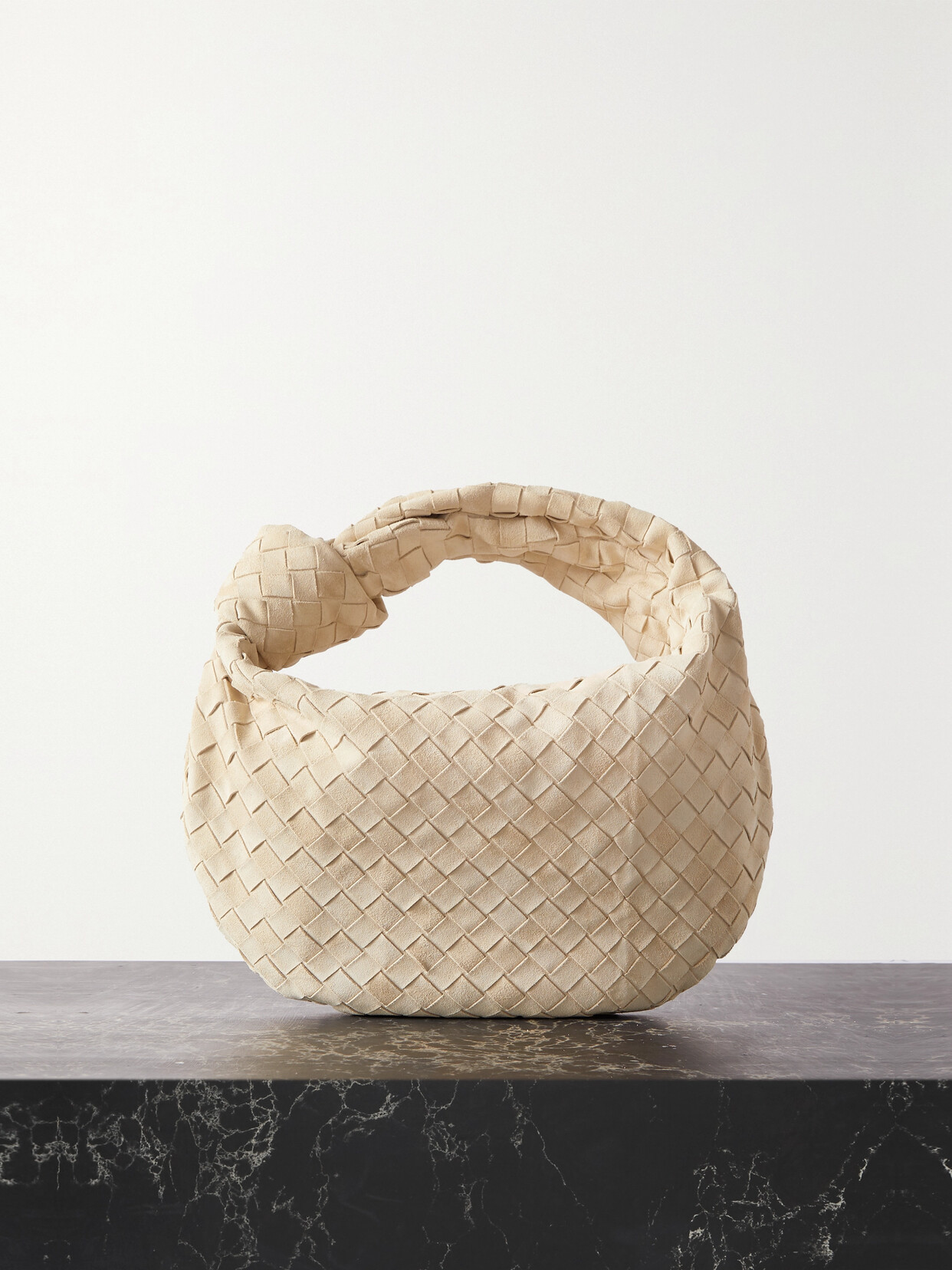 Bottega Veneta - Jodie Teen Knotted Intrecciato Suede Tote - Cream