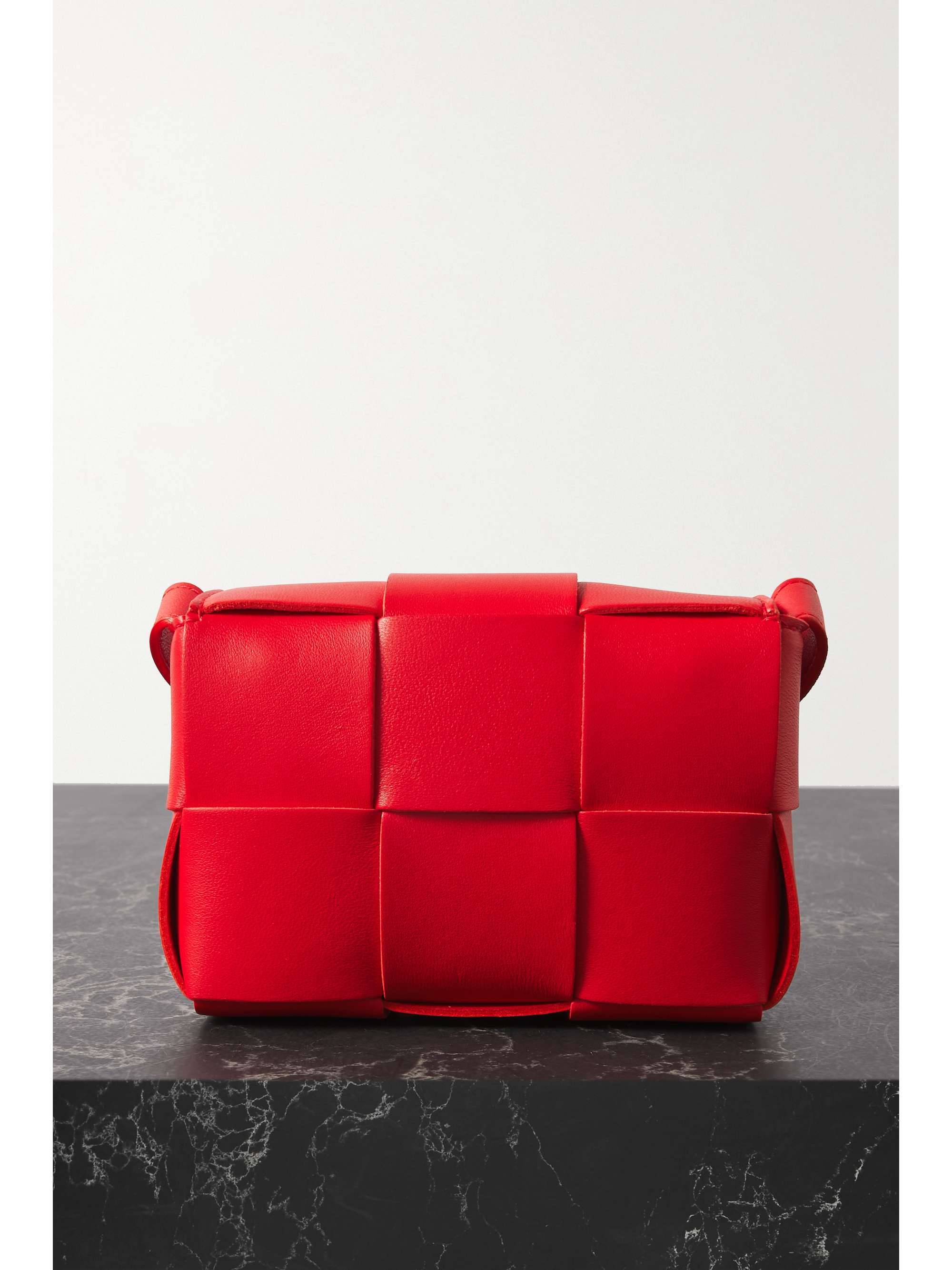 BOTTEGA VENETA Cassette mini intrecciato leather shoulder bag