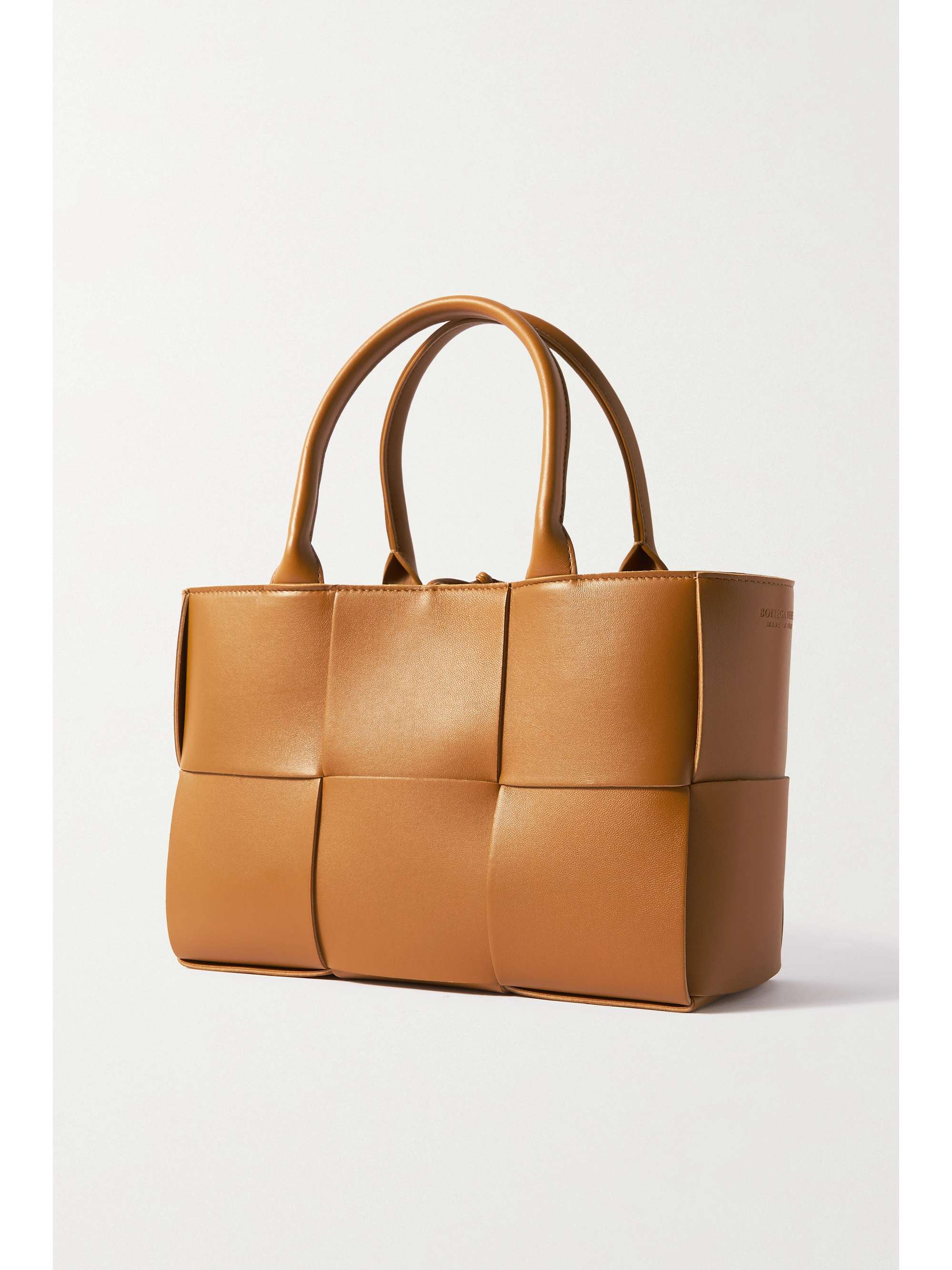 BOTTEGA VENETA Arco イントレチャートレザー スモールトート BOTTEGA VENETA Arco イントレチャートレザー スモールトート