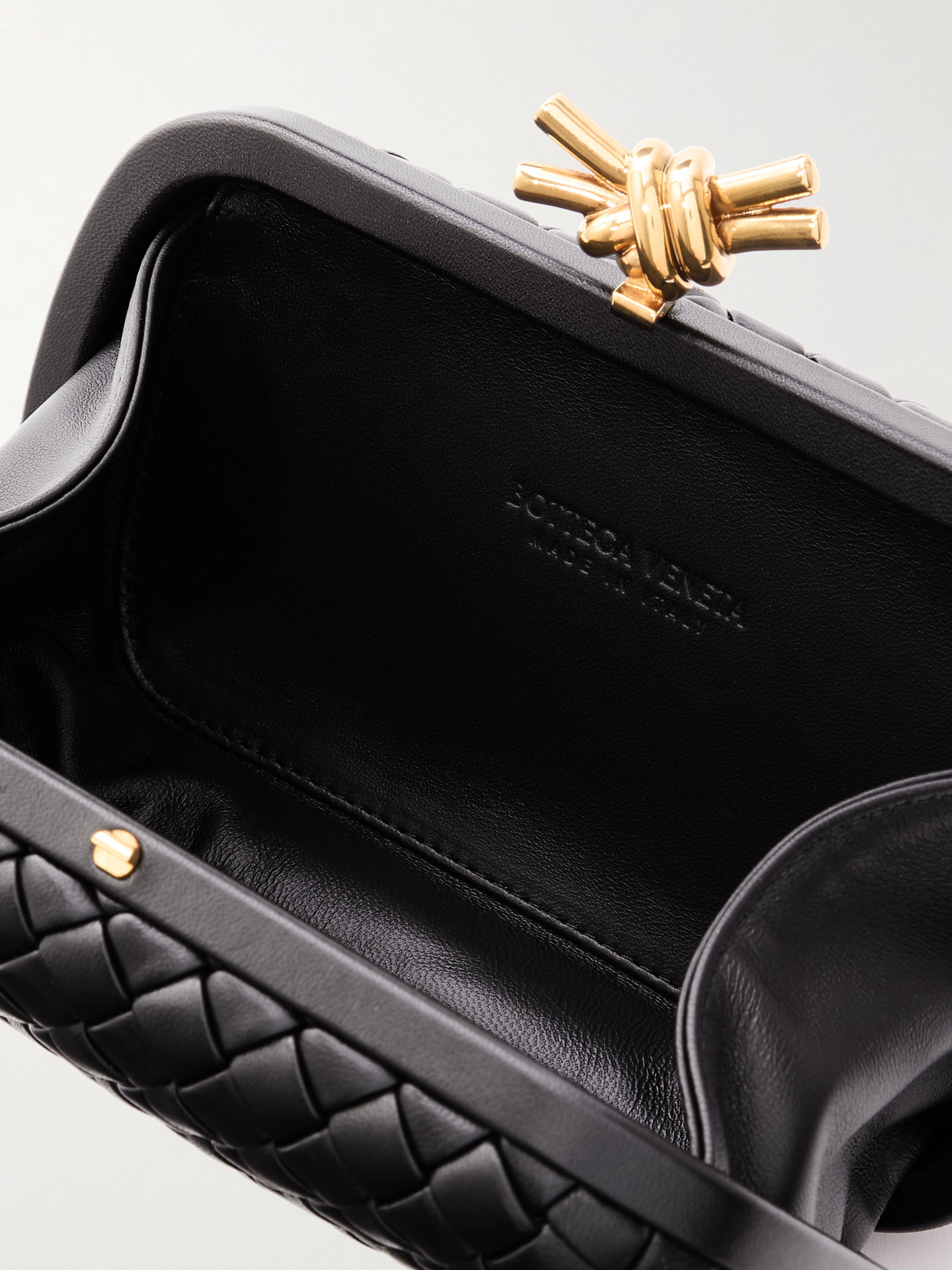 Bottega Veneta Knot Padded Intrecciato Leather Clutch In Black