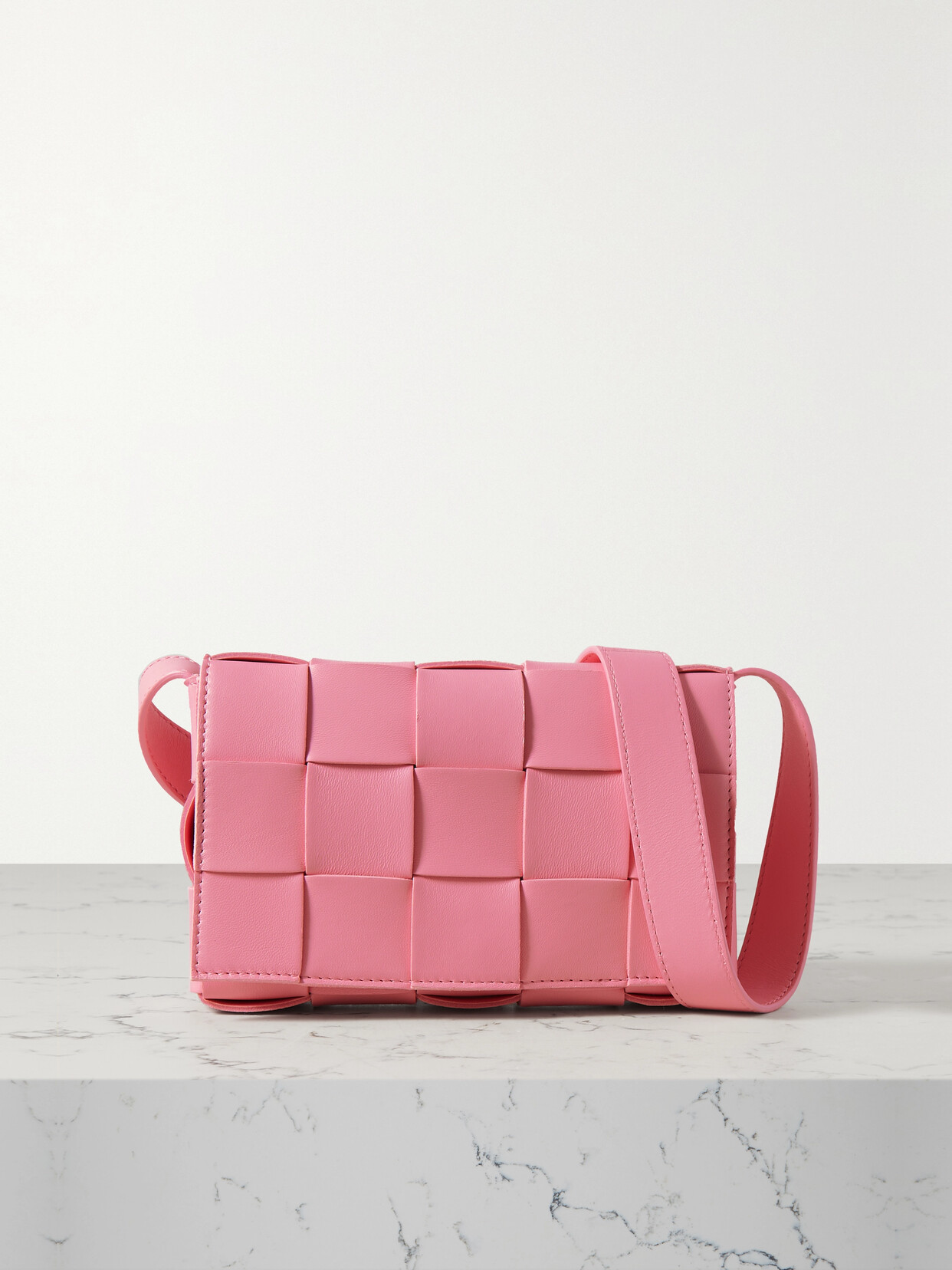 Bottega Veneta - Cassette Small Intrecciato Leather Shoulder Bag - Pink