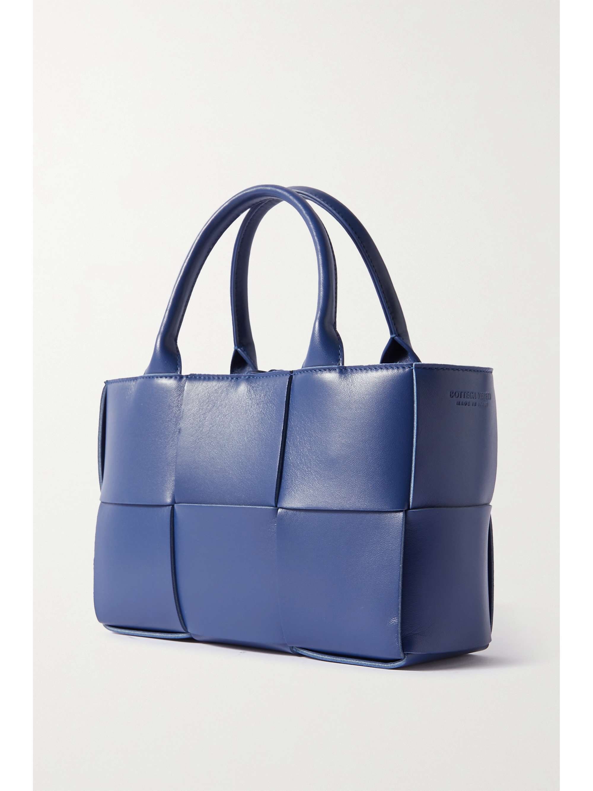 BOTTEGA VENETA Arco mini intrecciato textured-leather tote
