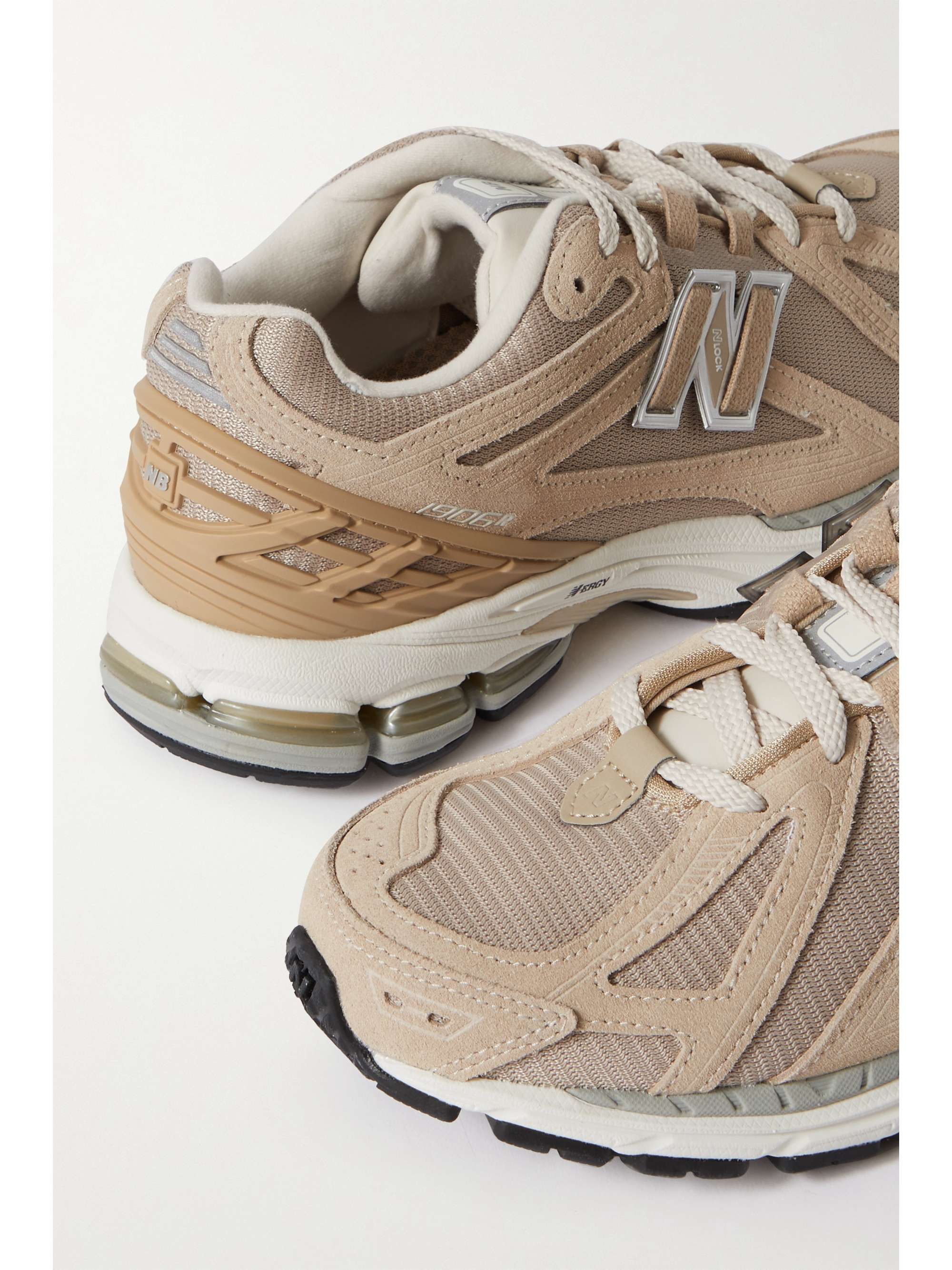 New balance 1906 кроссовки. Нью беленс 1906r. New Balance 906r. Нью беленс 1906r серые.