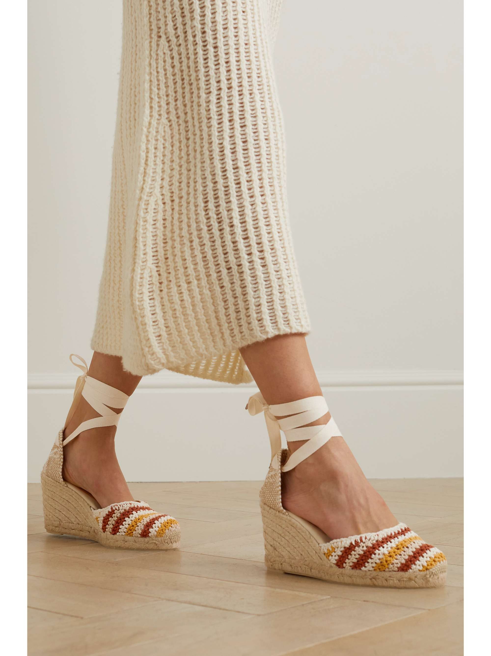 CASTAÑER Carina 80 canvas wedge espadrillas