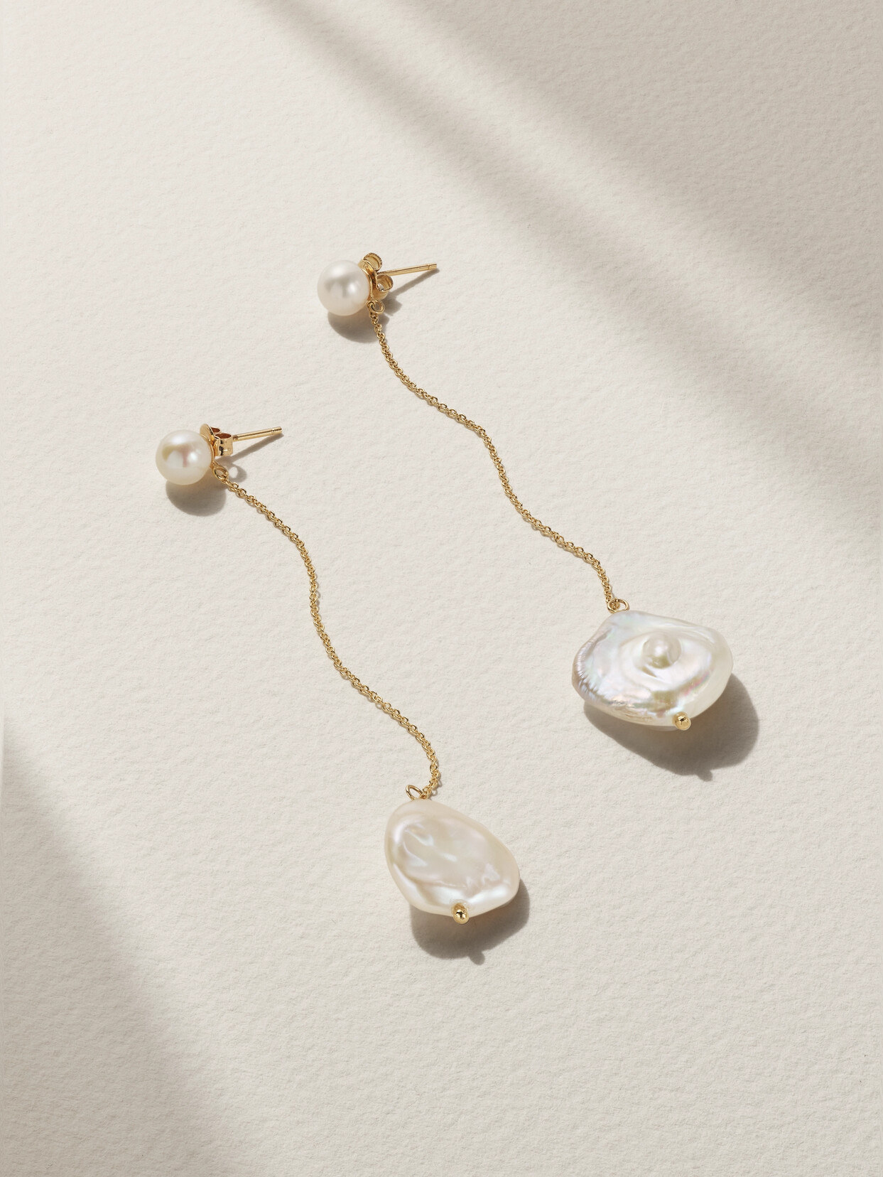 Mateo - Duality 14-karat Gold Pearl Earrings - Off-white