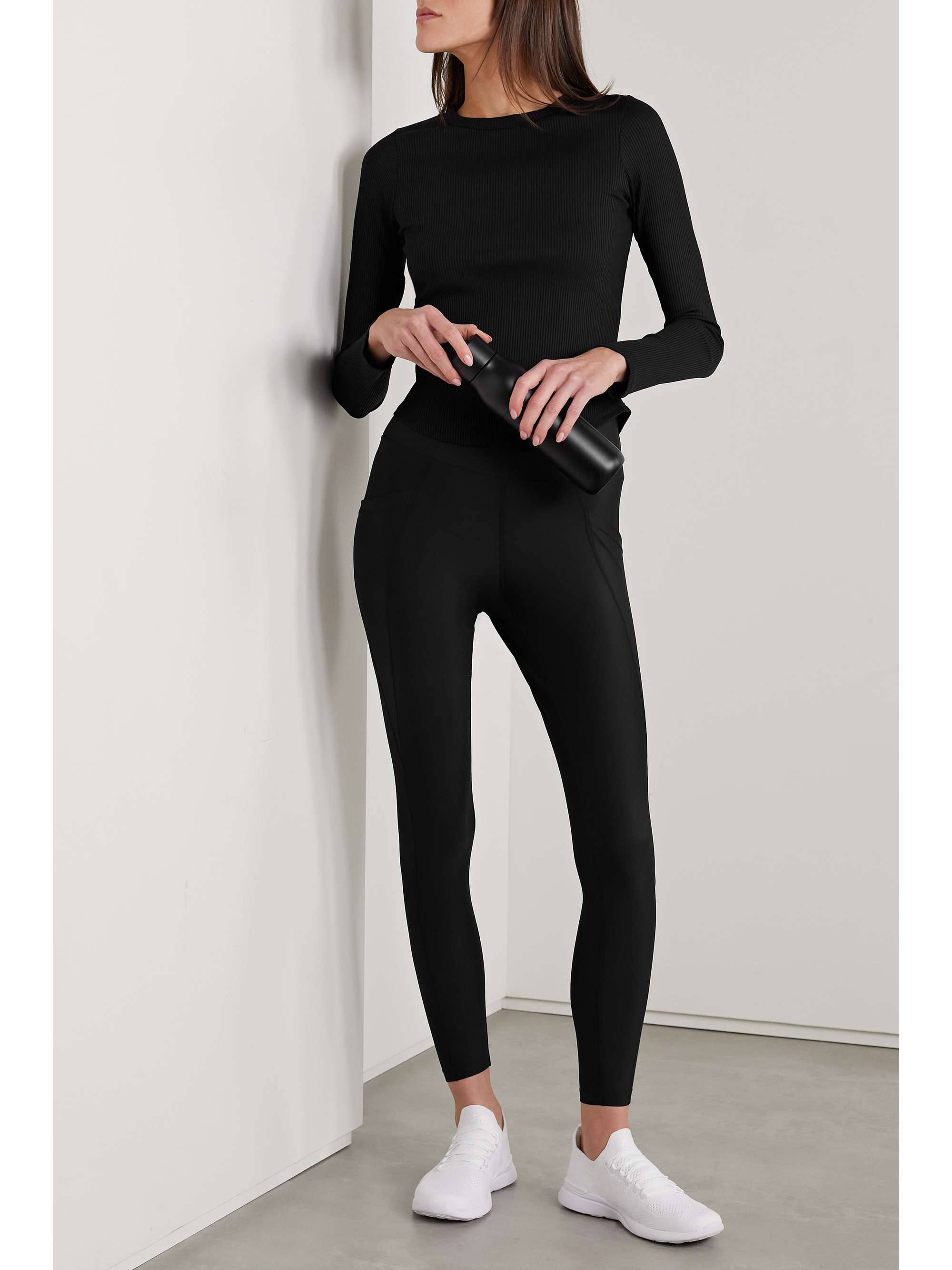 YEAR OF OURS Form stretch recycled leggings