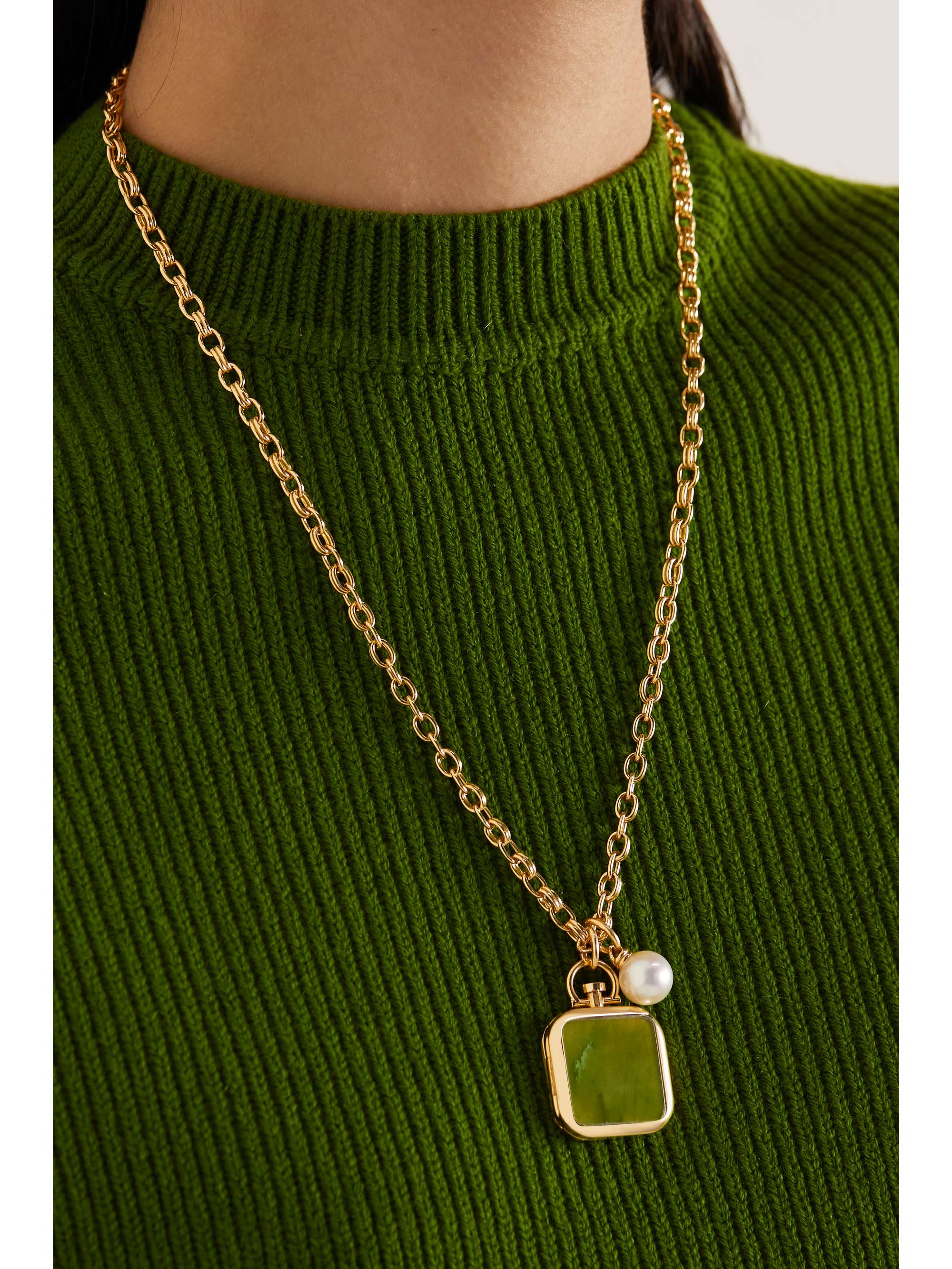 Gold Double Chain Reversible 18karat gold, jade and pearl necklace