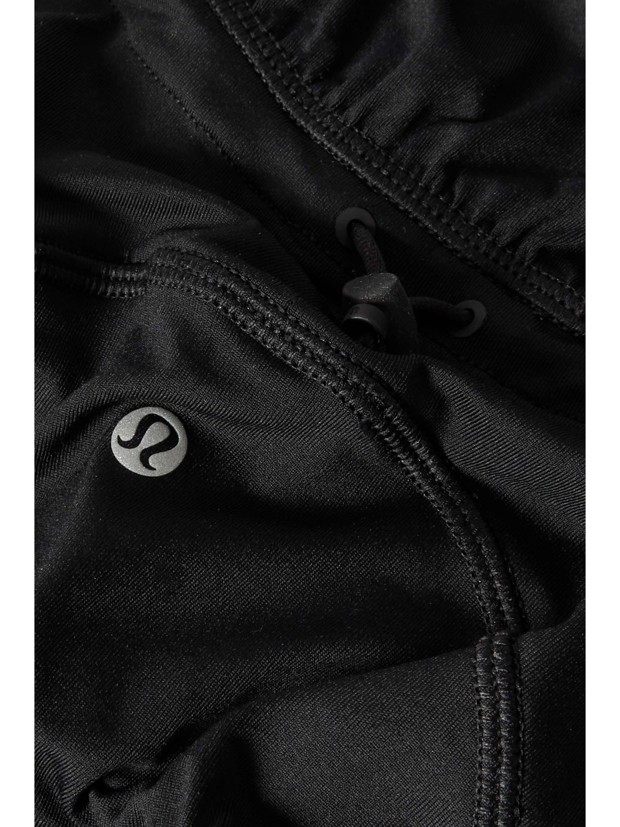 LULULEMON 