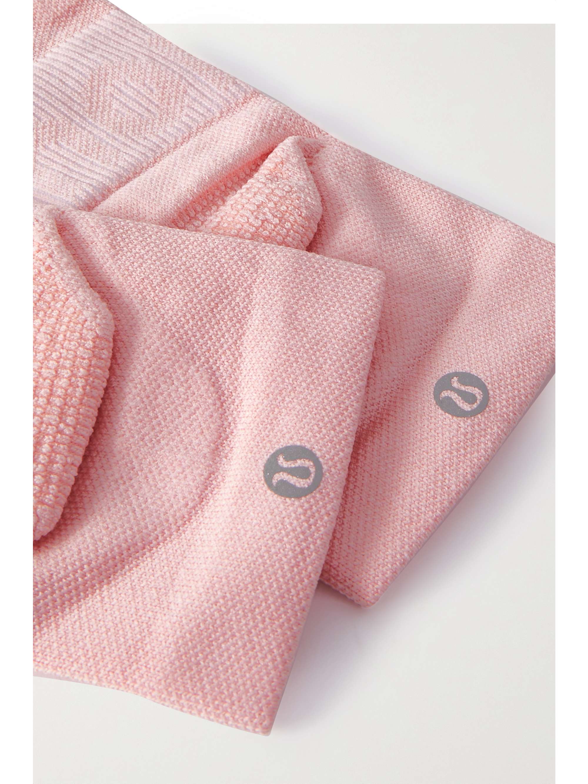 LULULEMON 