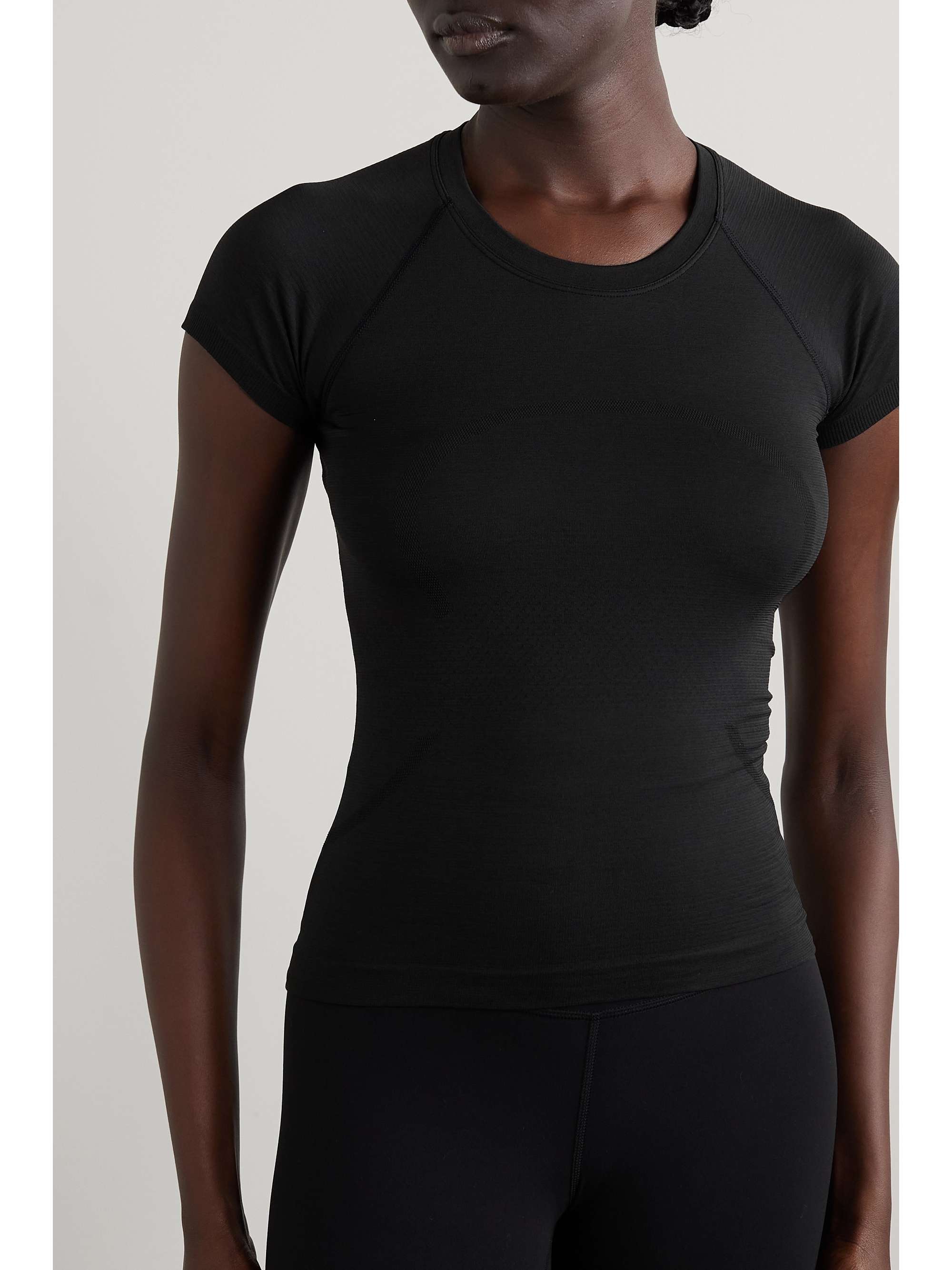 LULULEMON 