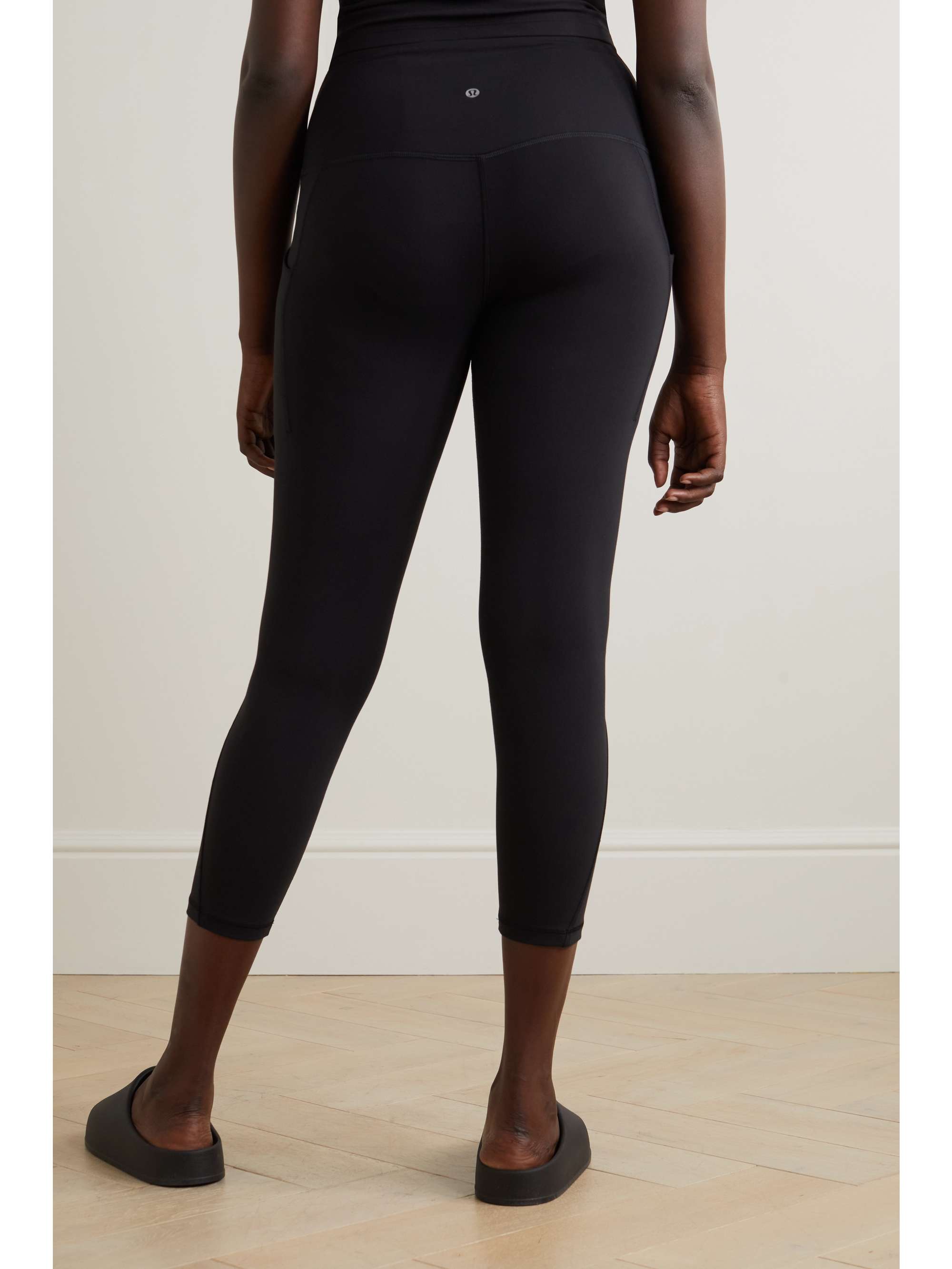 LULULEMON 