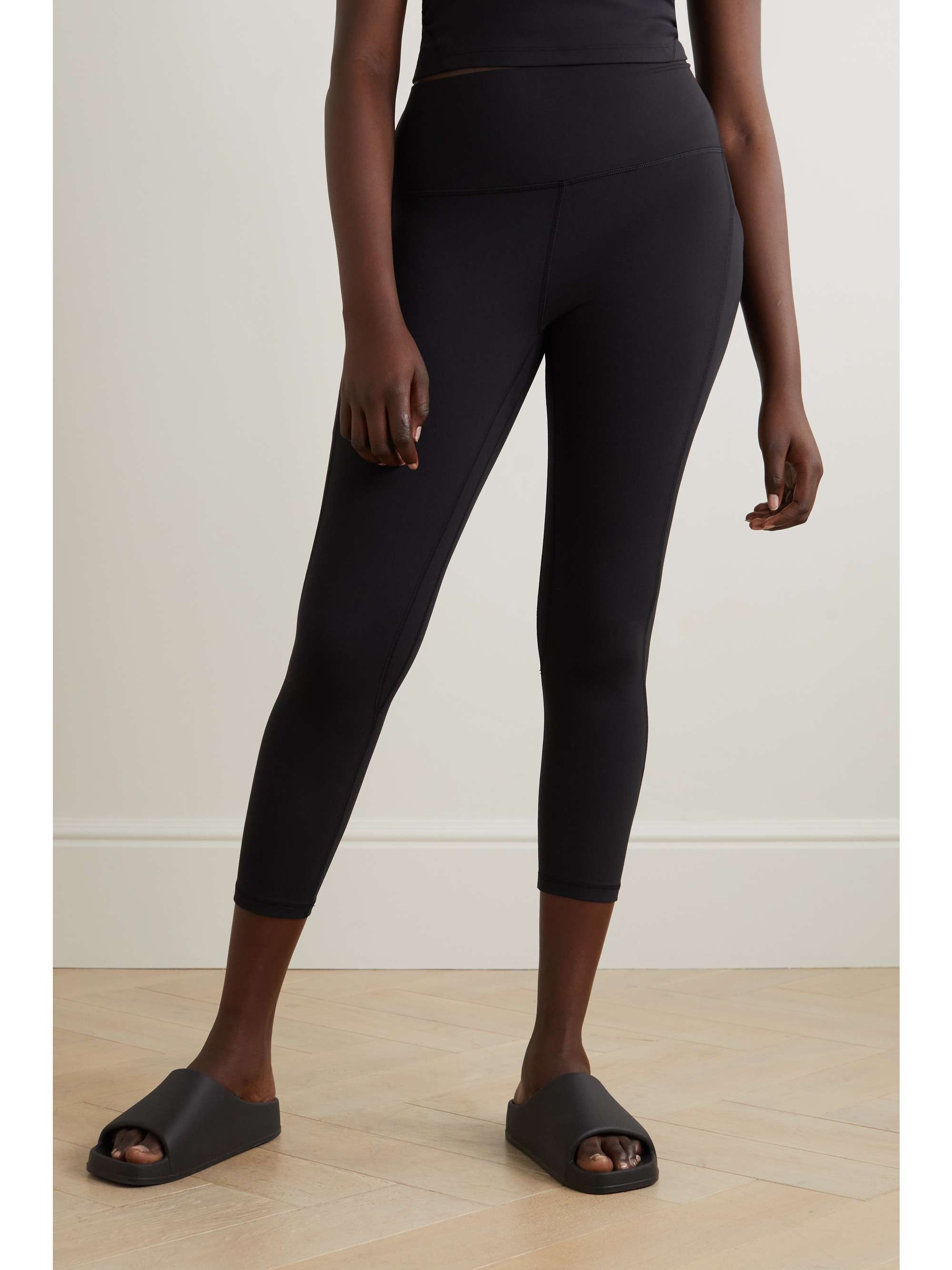 LULULEMON 