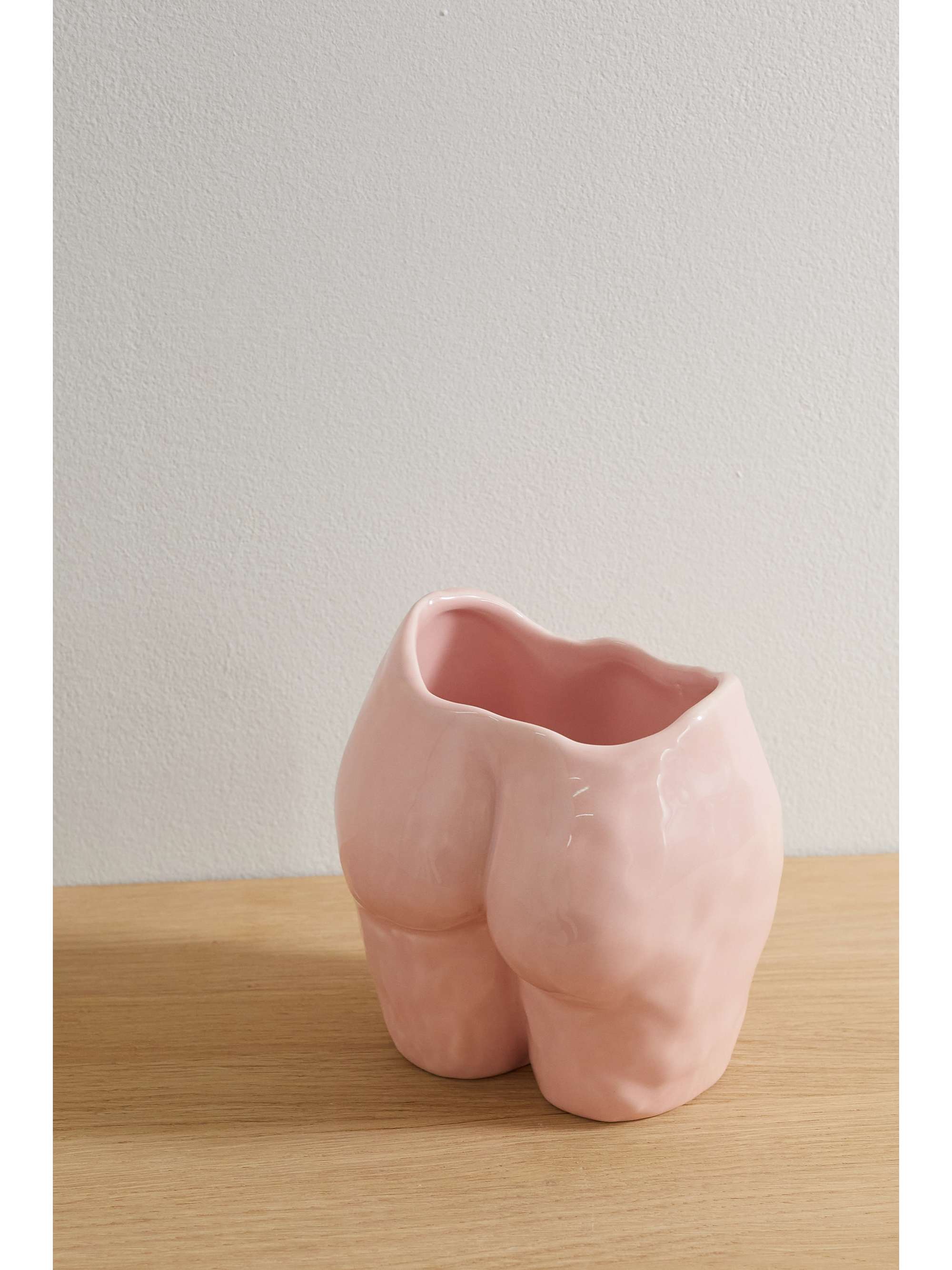 ANISSA KERMICHE Popotin ceramic pot