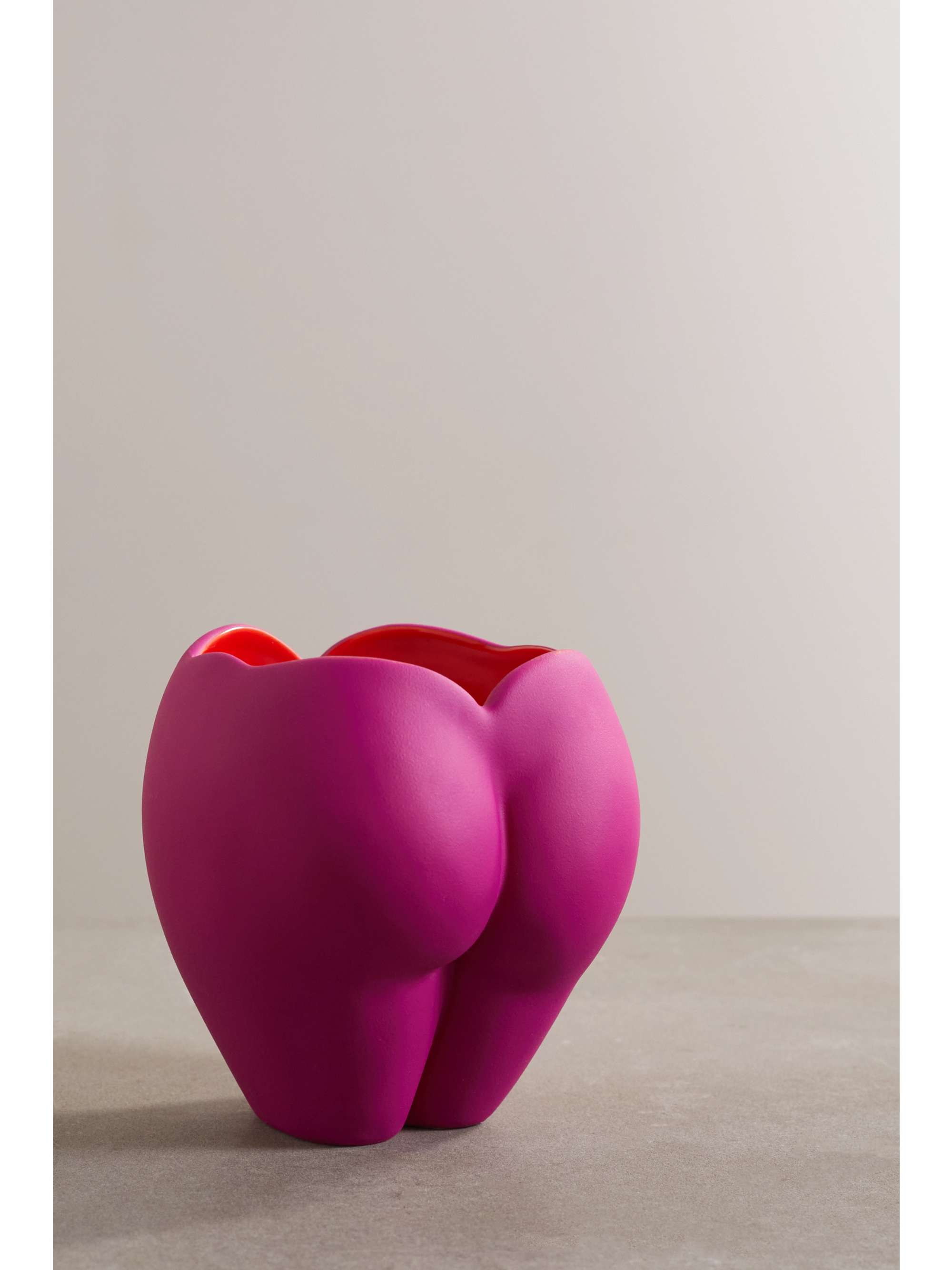 ANISSA KERMICHE Bottom of My Heart earthenware candle