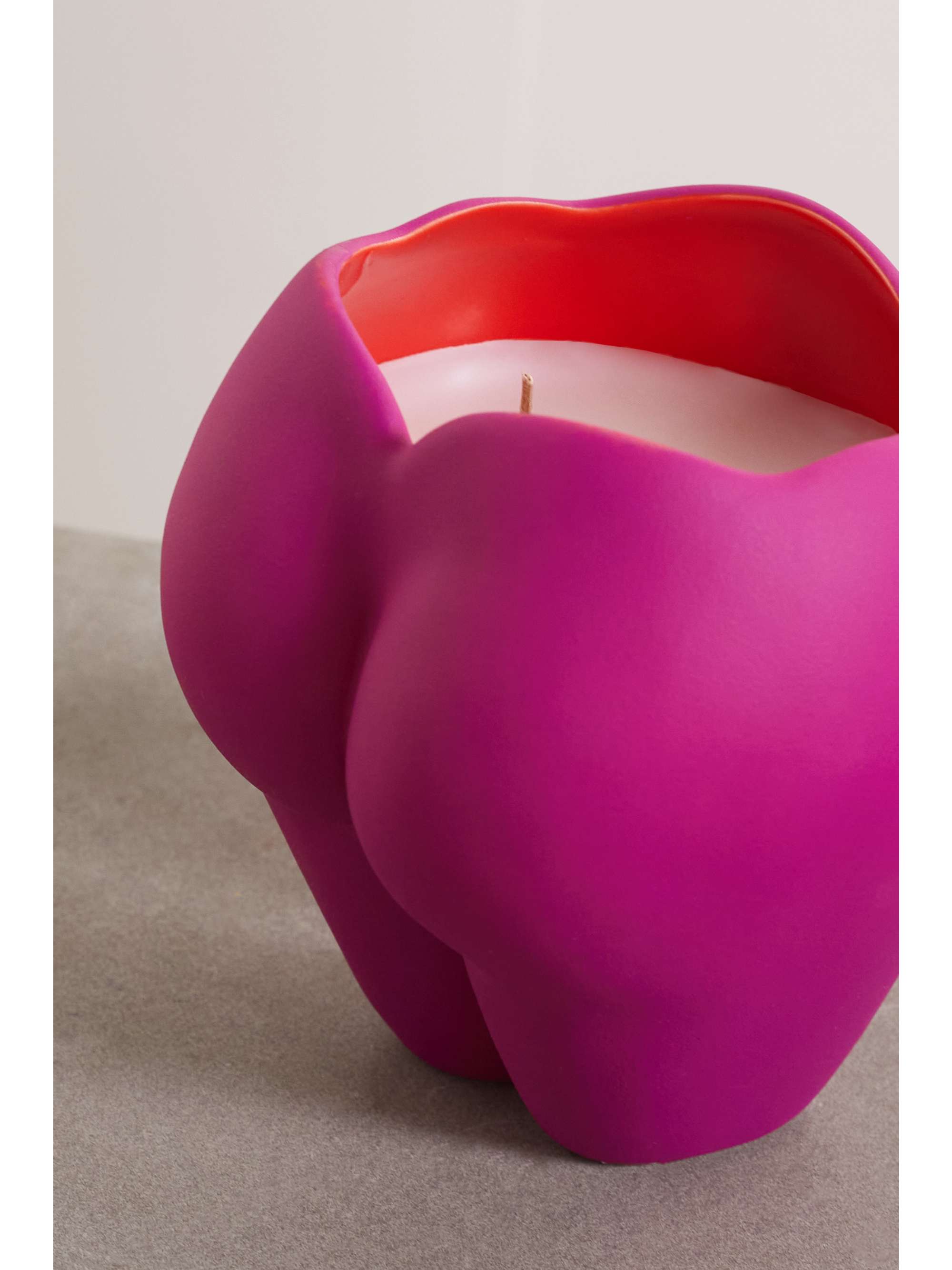 ANISSA KERMICHE Bottom of My Heart earthenware candle